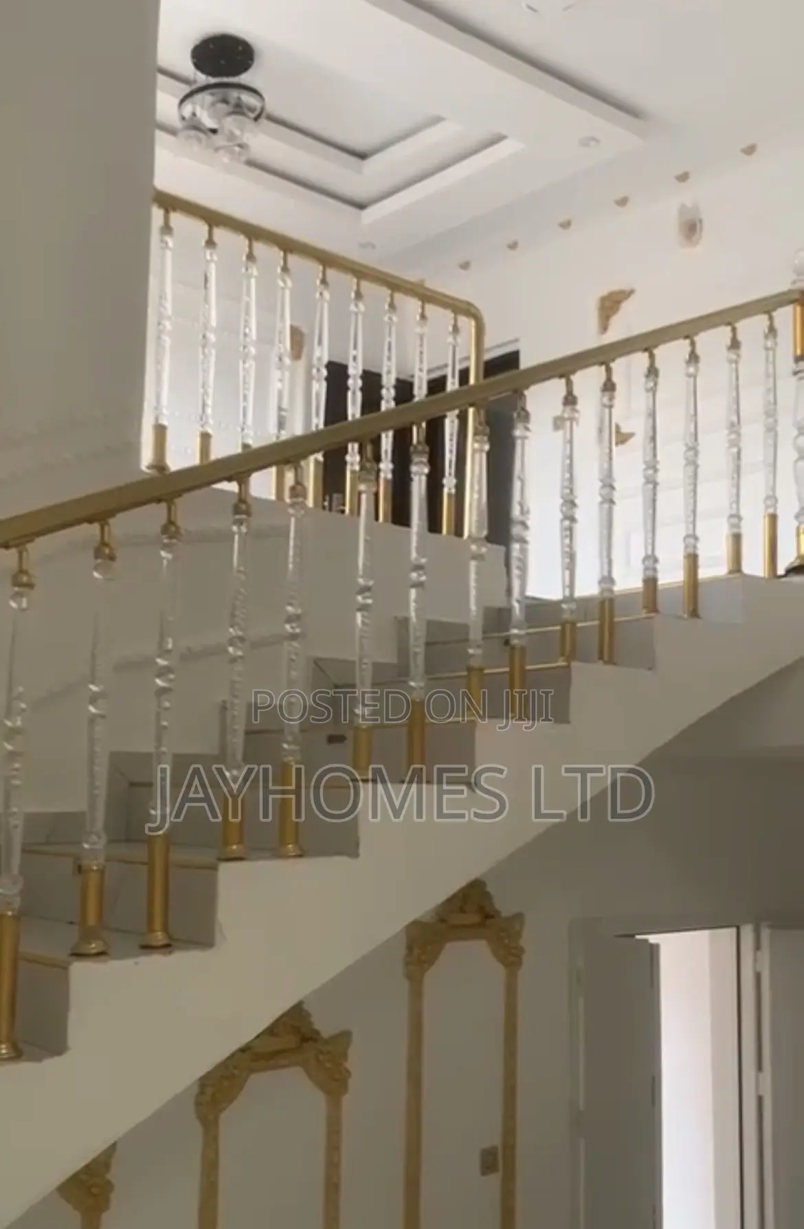 Furnished 4bdrm Duplex in Ogbeozoma Okpanam, Oshimili South for sale in Oshimili South