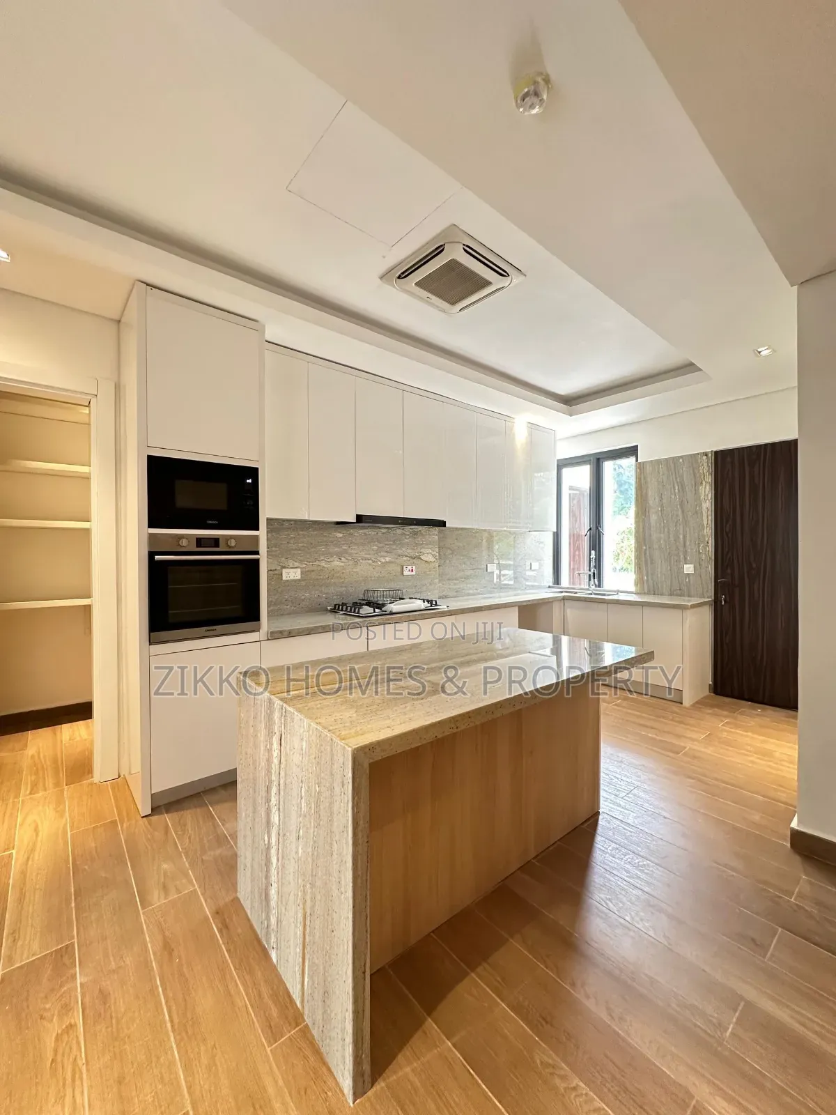 3bdrm Apartment in Banana Island for sale in Banana Island
