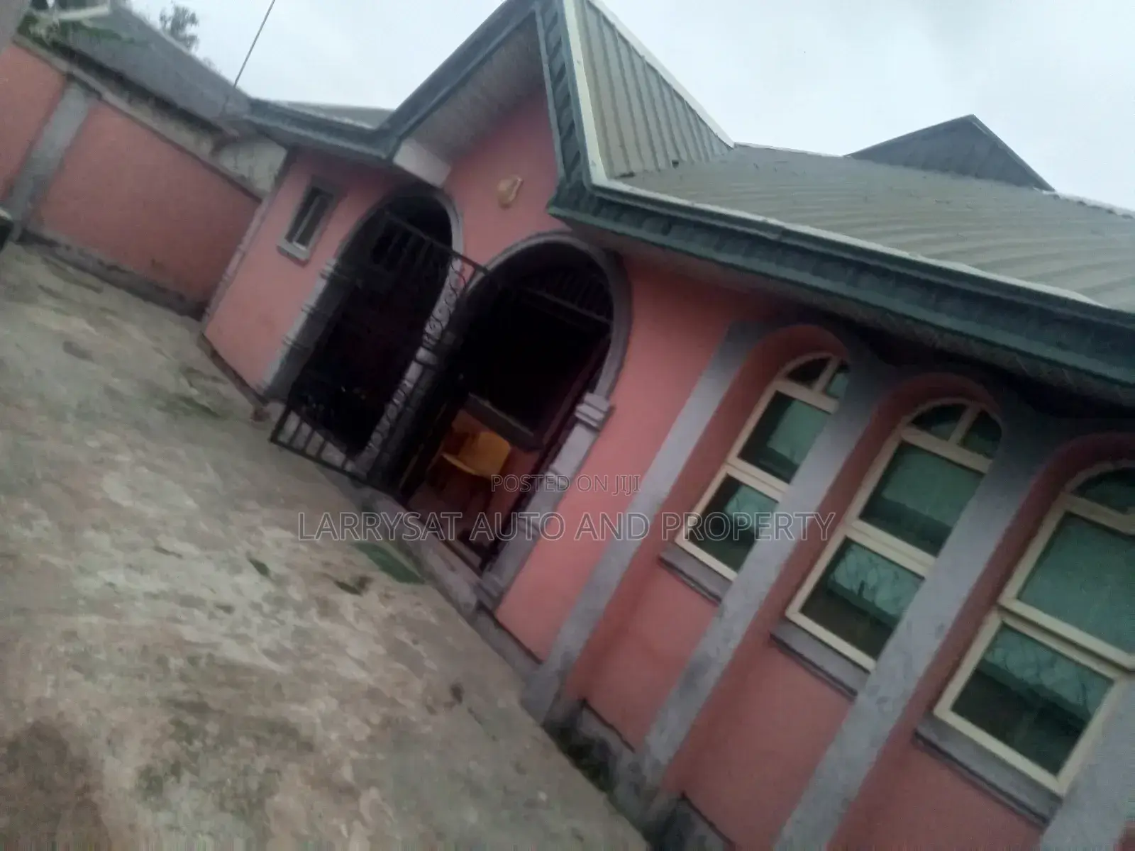 2bdrm Block of Flats in Adegbayi Ibadan, Egbeda for sale in Egbeda