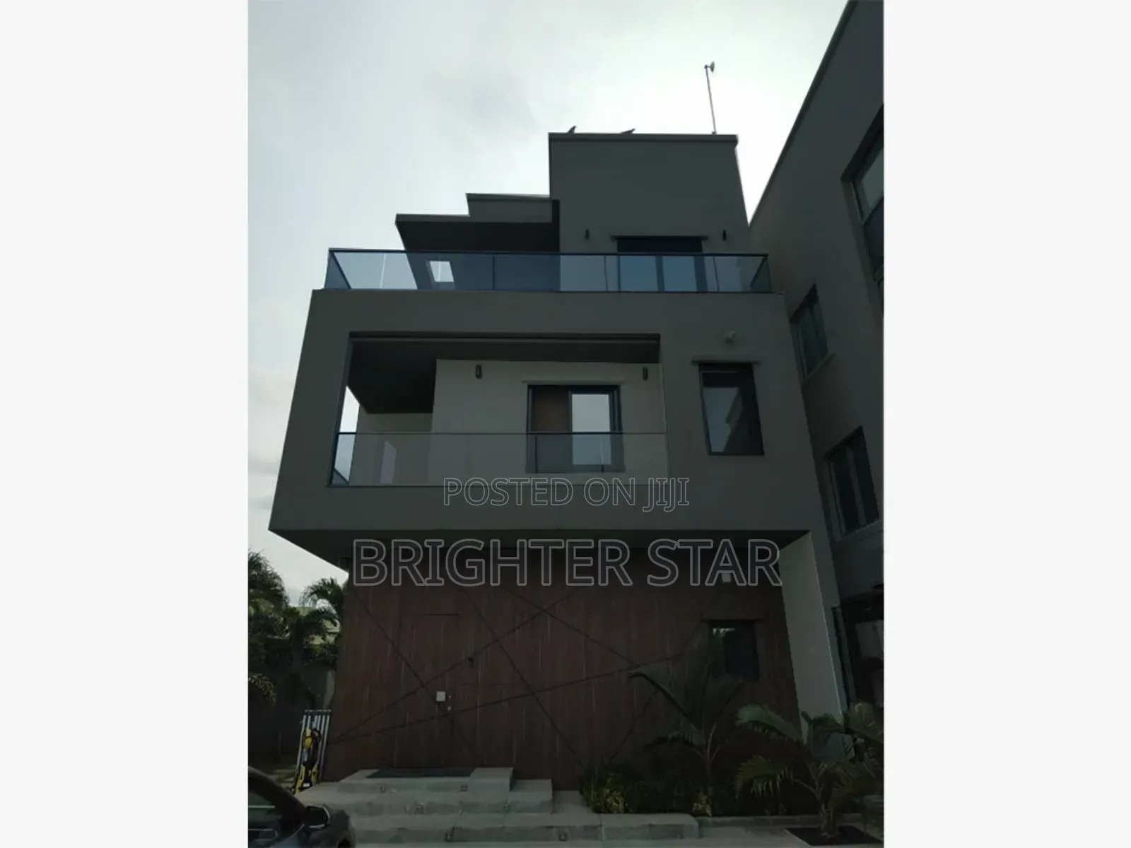 Furnished 7bdrm Villa in Gra for sale in Ikeja GRA