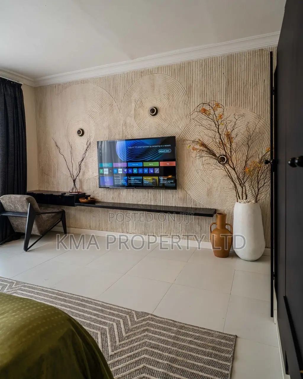 Luxurious 1 Bedroom Apartment With City View and Swimming Pool in Ikoyi