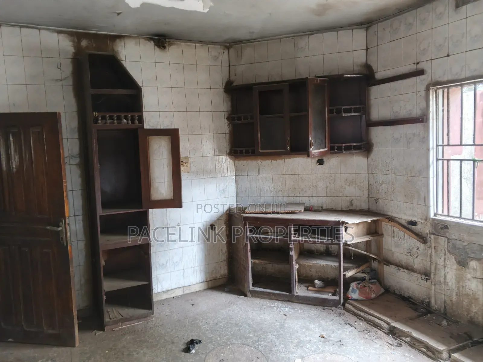 7bdrm Duplex in Ipaja / Ipaja for sale in Ipaja / Ipaja