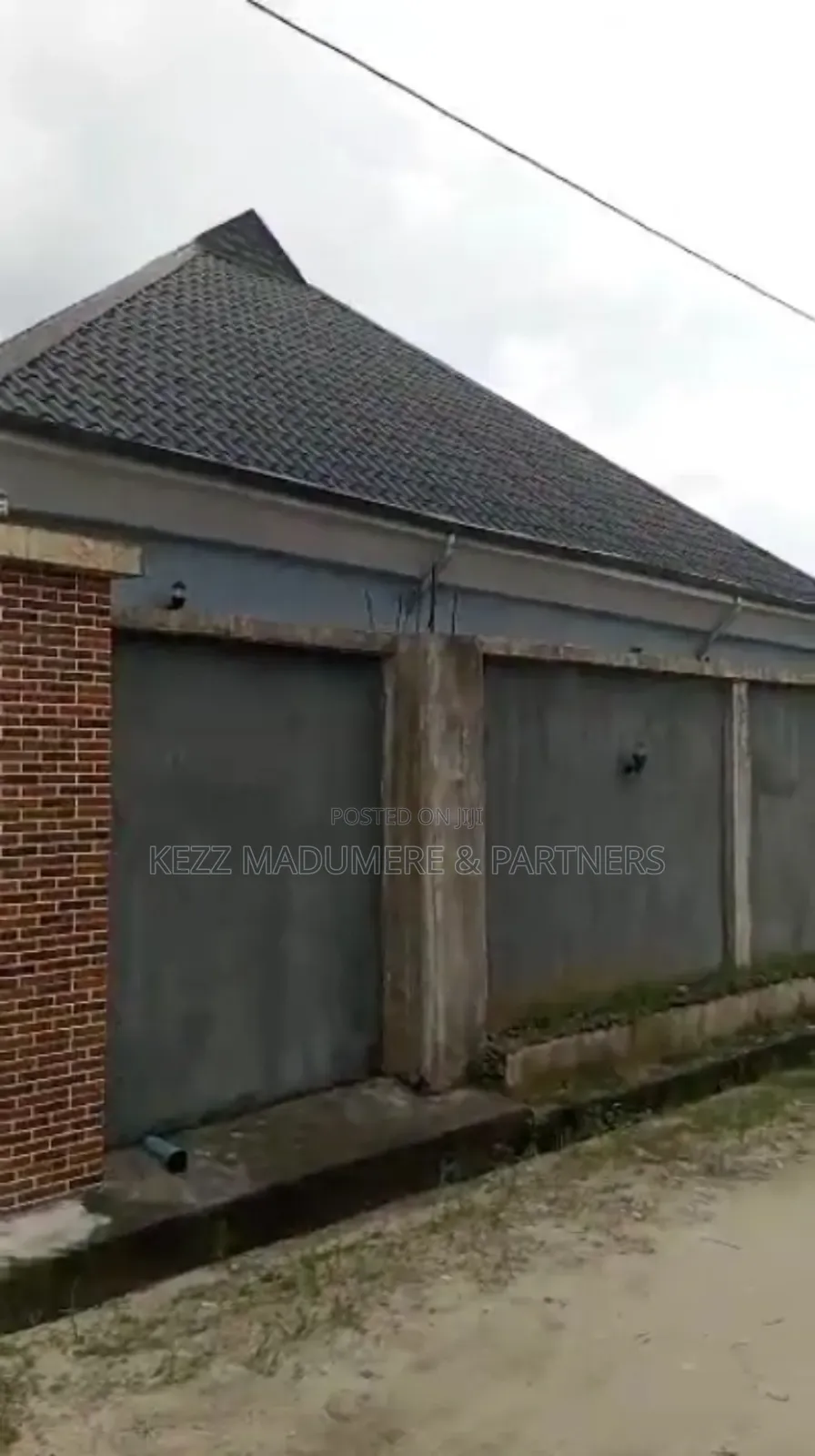 3bdrm Block of Flats in Nvuigwe, Woji, Port for sale in Port-Harcourt