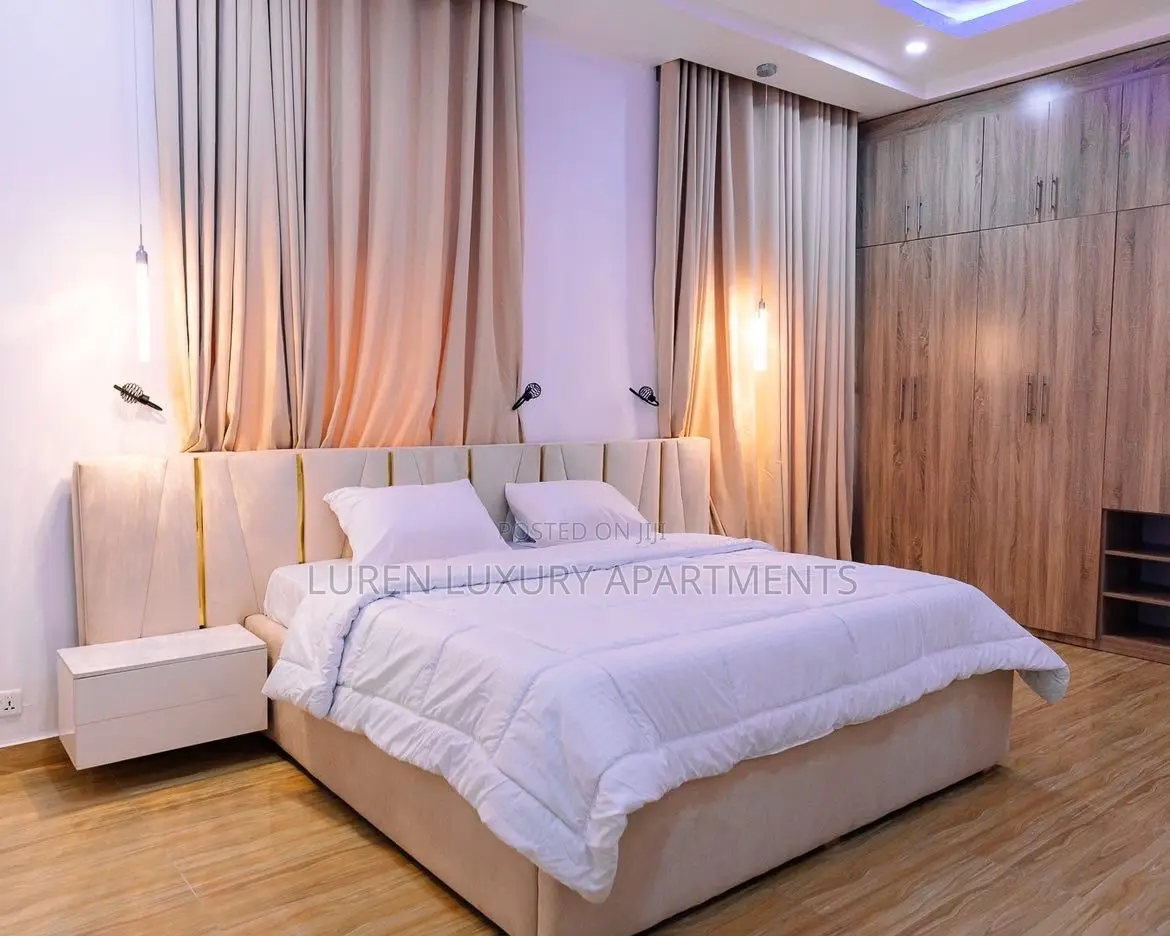 3 Bedroom Apartment With Ps5 at Wuye, Abuja in Wuye