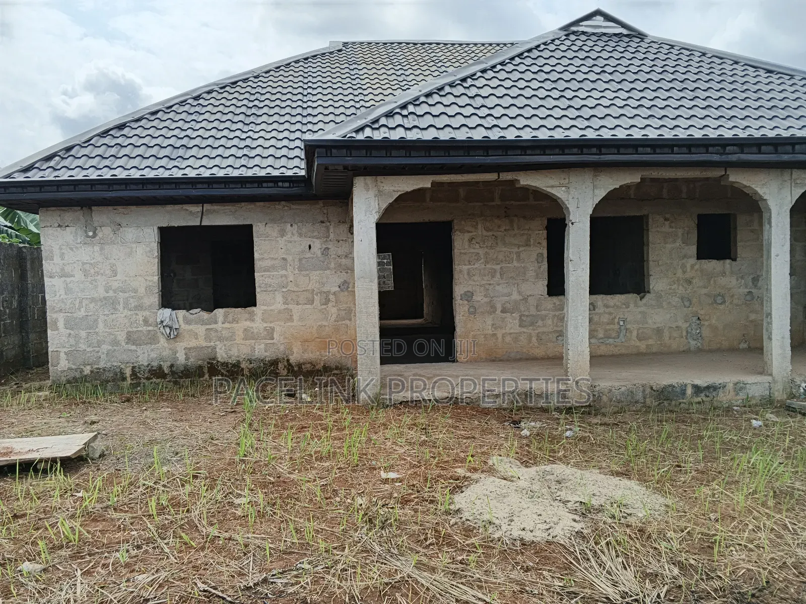 4bdrm Bungalow in Ado-Odo/Ota for sale in Ado-Odo/Ota