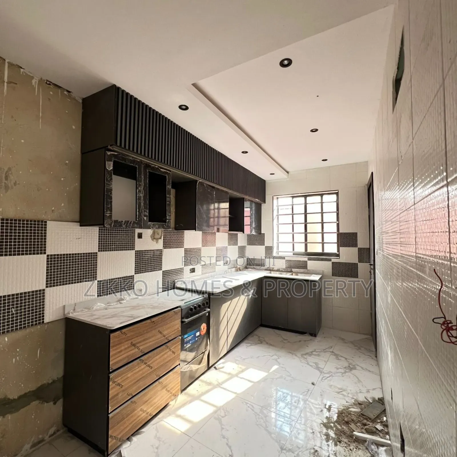 2bdrm Apartment in Ilasan, Lekki for sale in Lekki