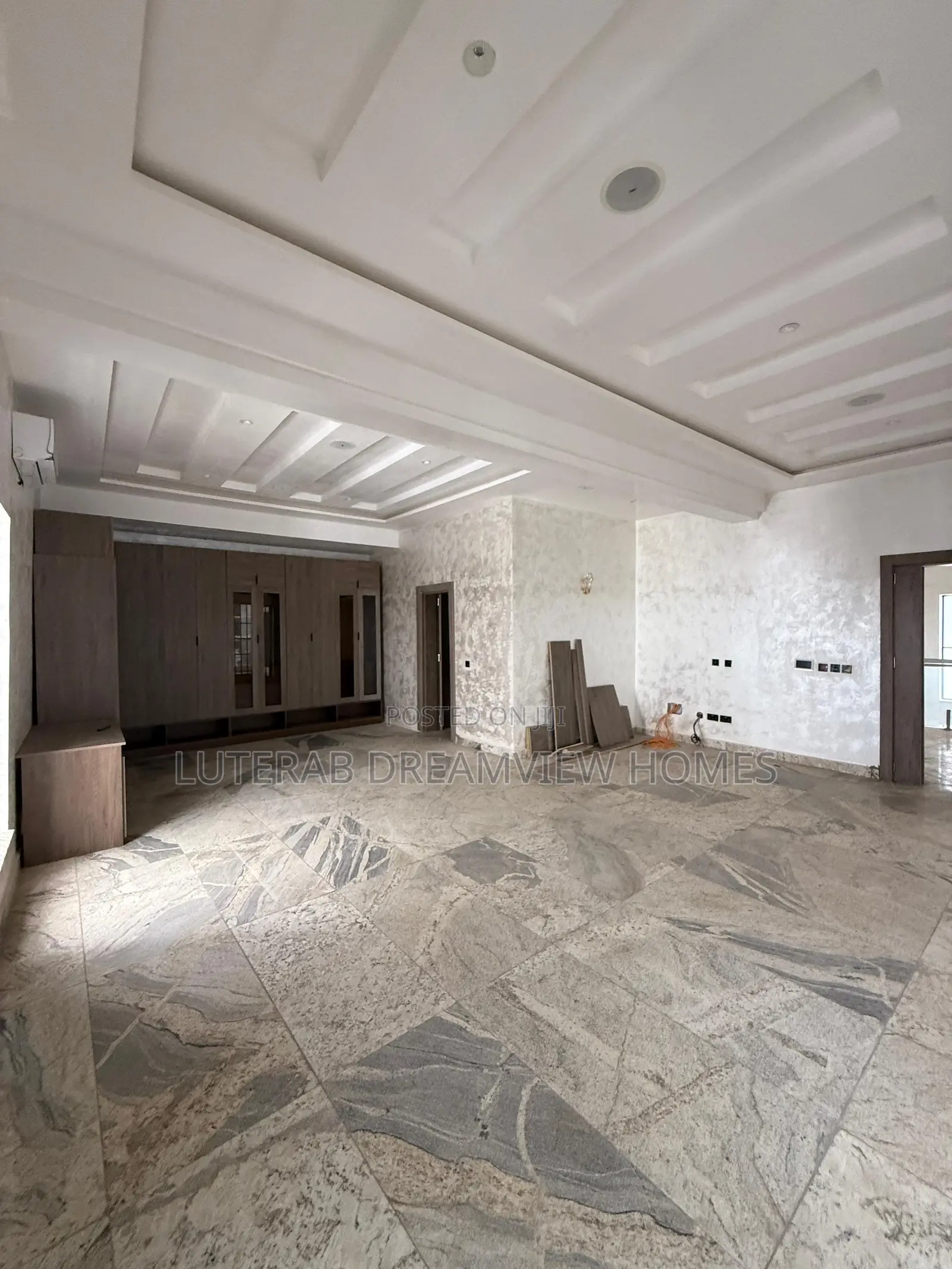 6bdrm Duplex in Gaduwa for sale in Gaduwa