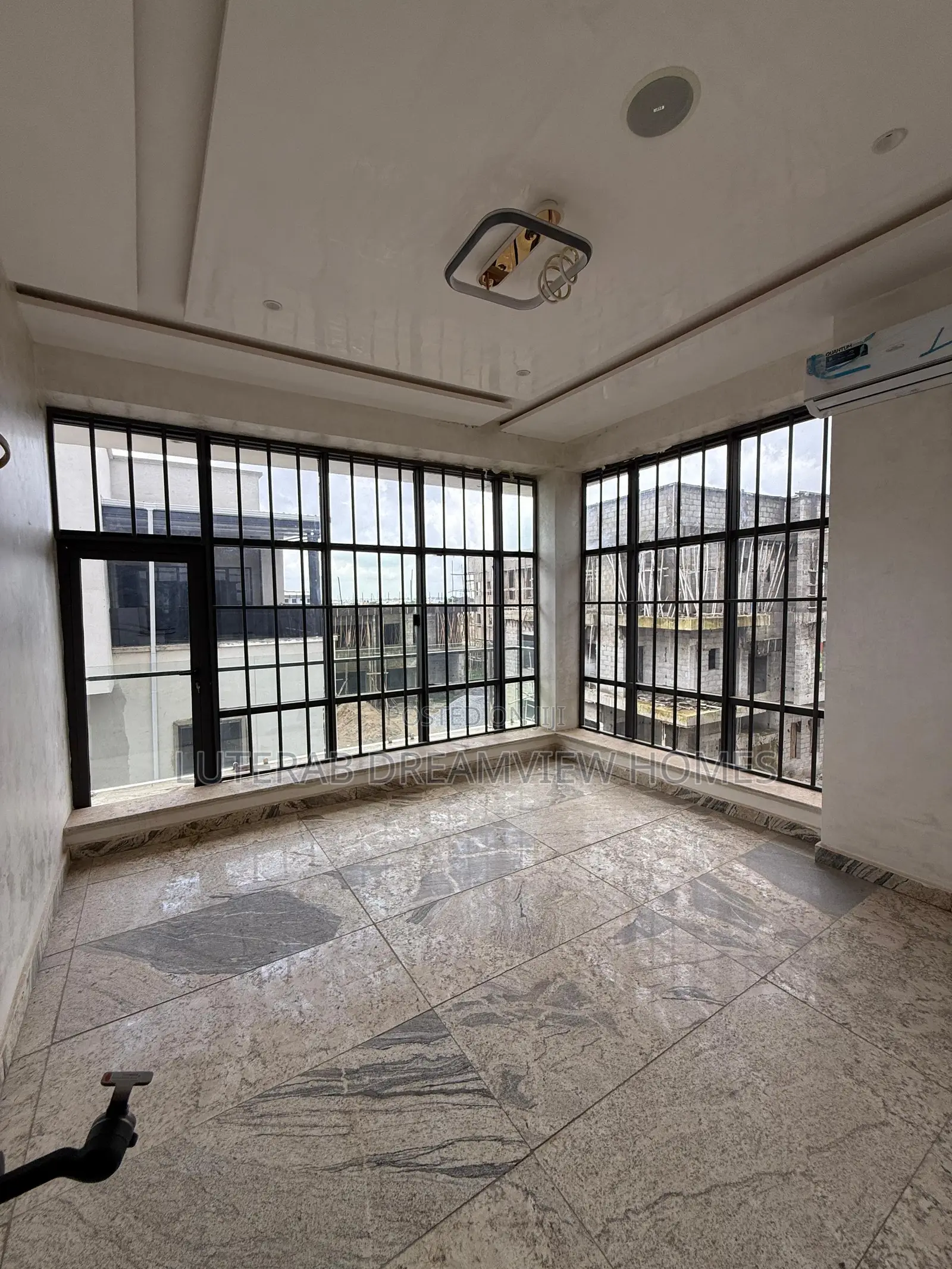 6bdrm Duplex in Gaduwa for sale in Gaduwa