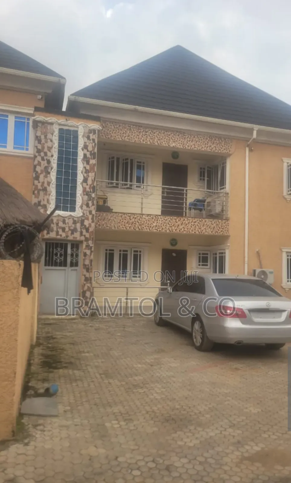 2bdrm Block of Flats in FHA for sale in FHA