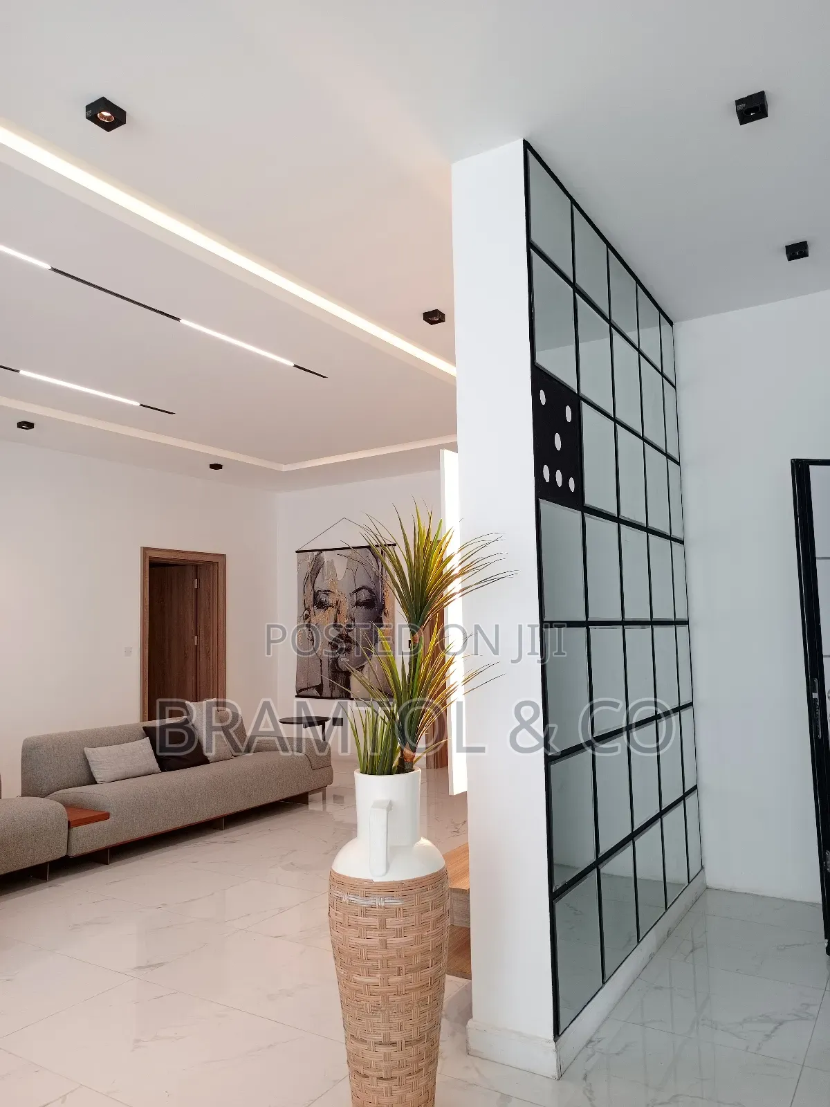 Furnished 3bdrm Penthouse in Wuse 2 for rent in Wuse 2
