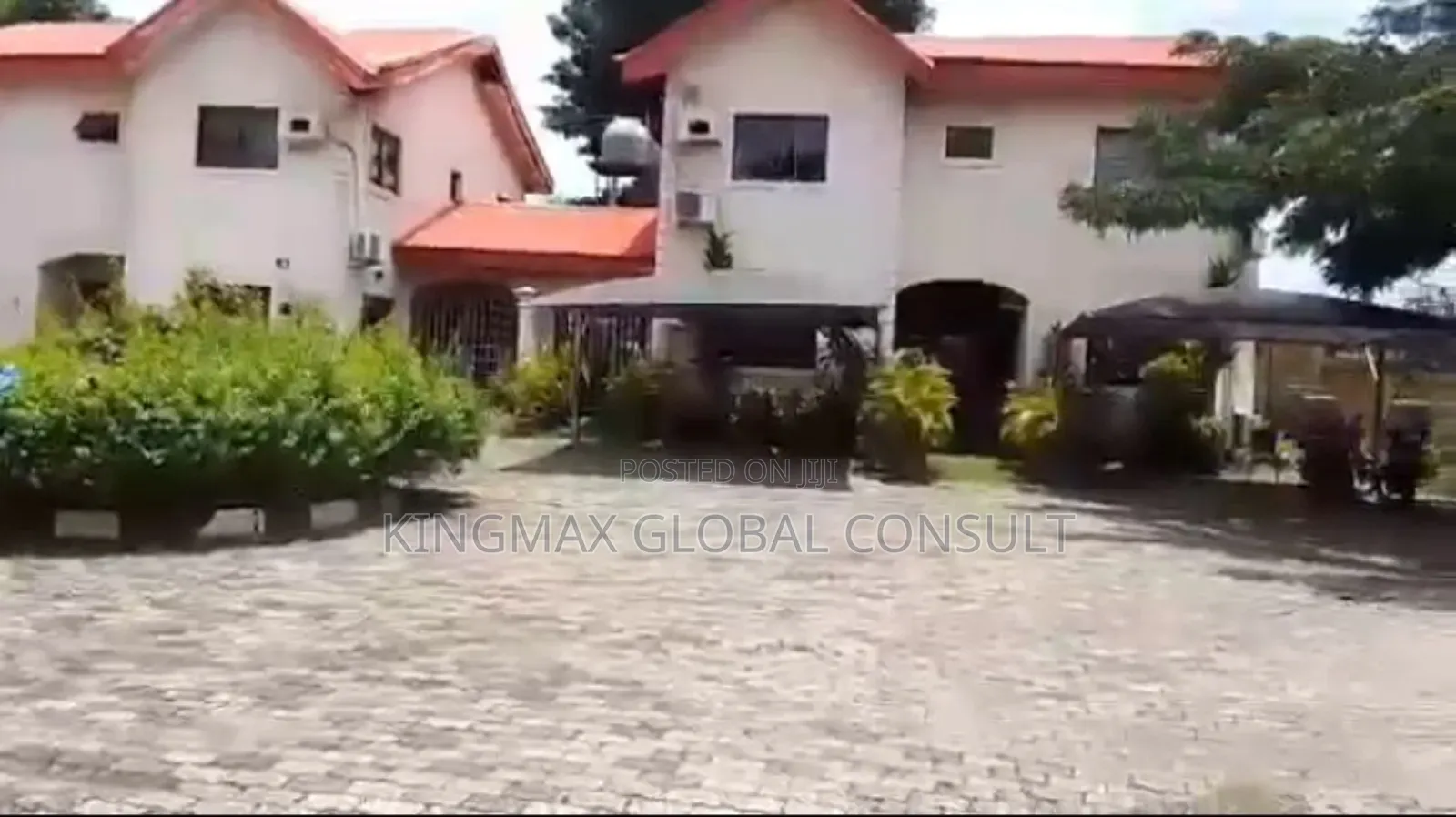 5bdrm Duplex in Utako Main for sale in Utako