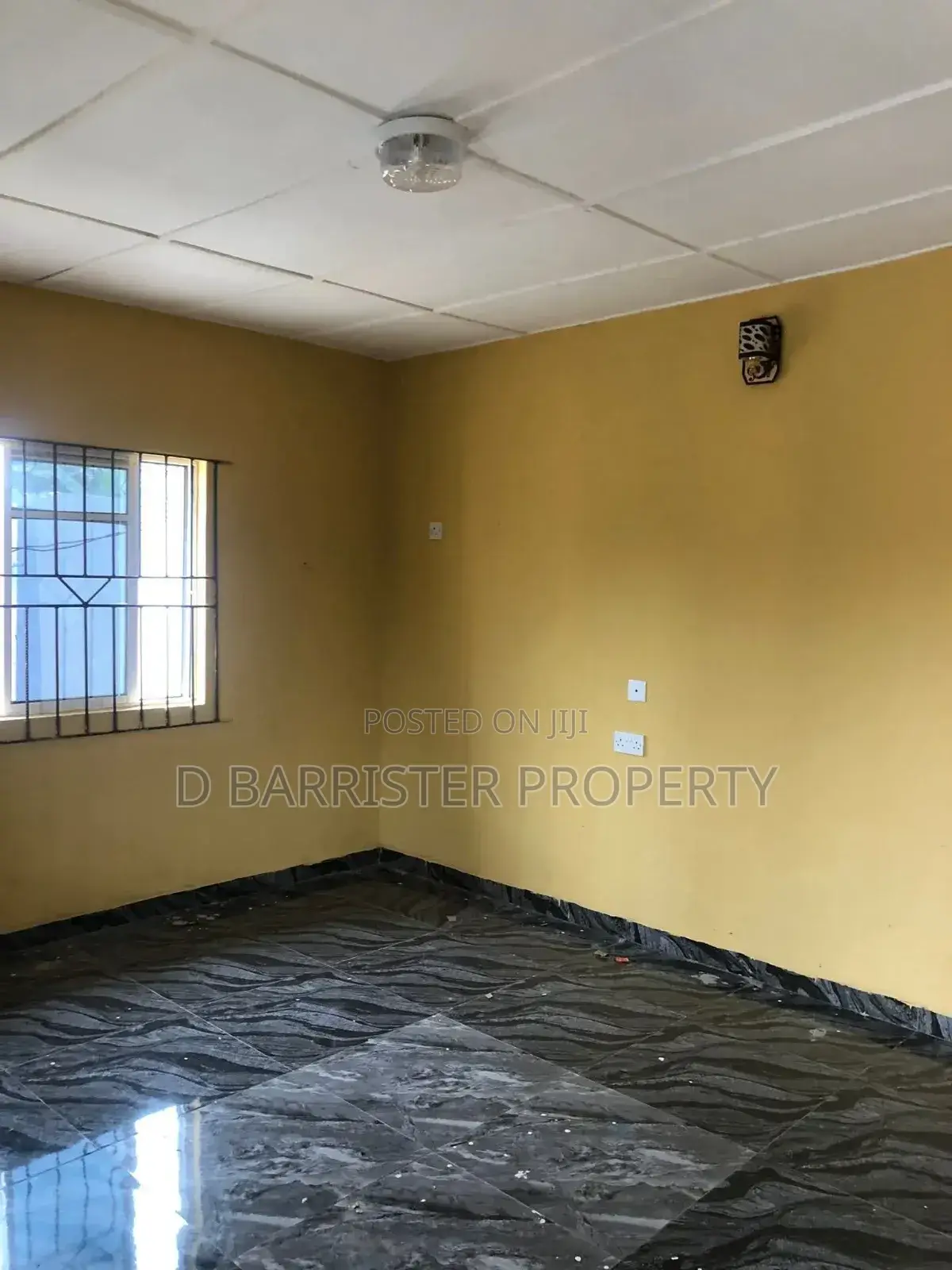 2bdrm Apartment in Ajuwon Road for rent in Akute Ajuwon