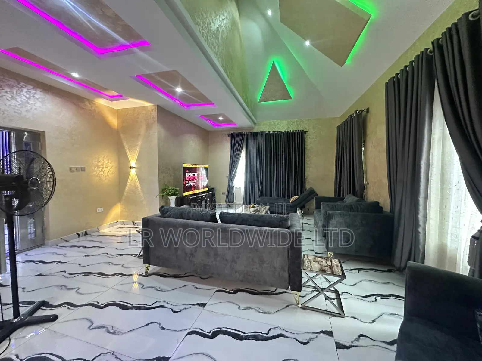 4bdrm Duplex in Lugbe District for sale in Lugbe District