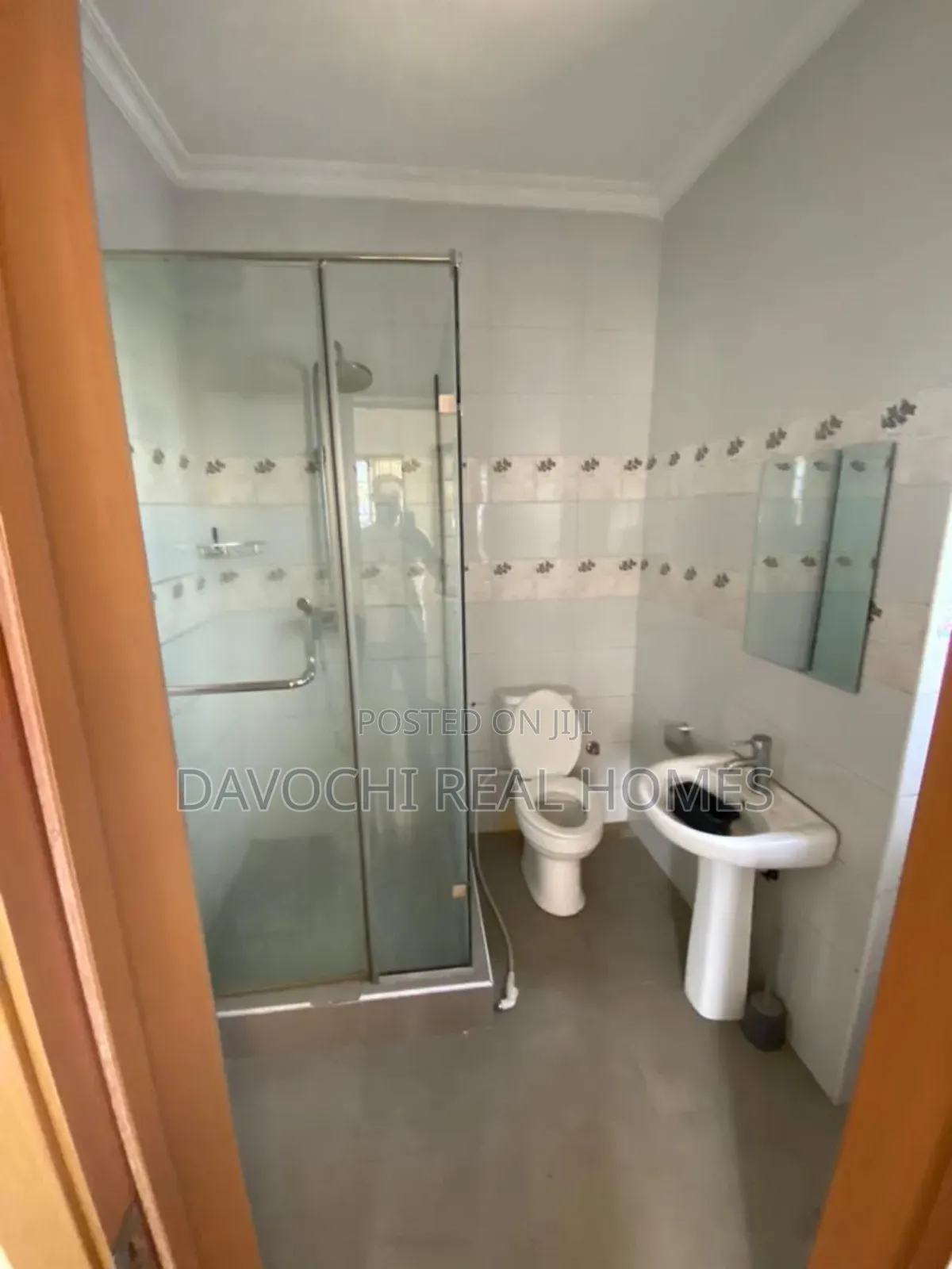 3bdrm Apartment in Thomas Estate, Ajah for rent in Ajah