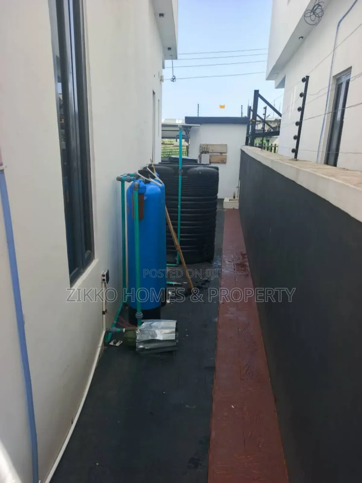 4bdrm Duplex in Abraham Adesanya, Lekki for sale in Lekki