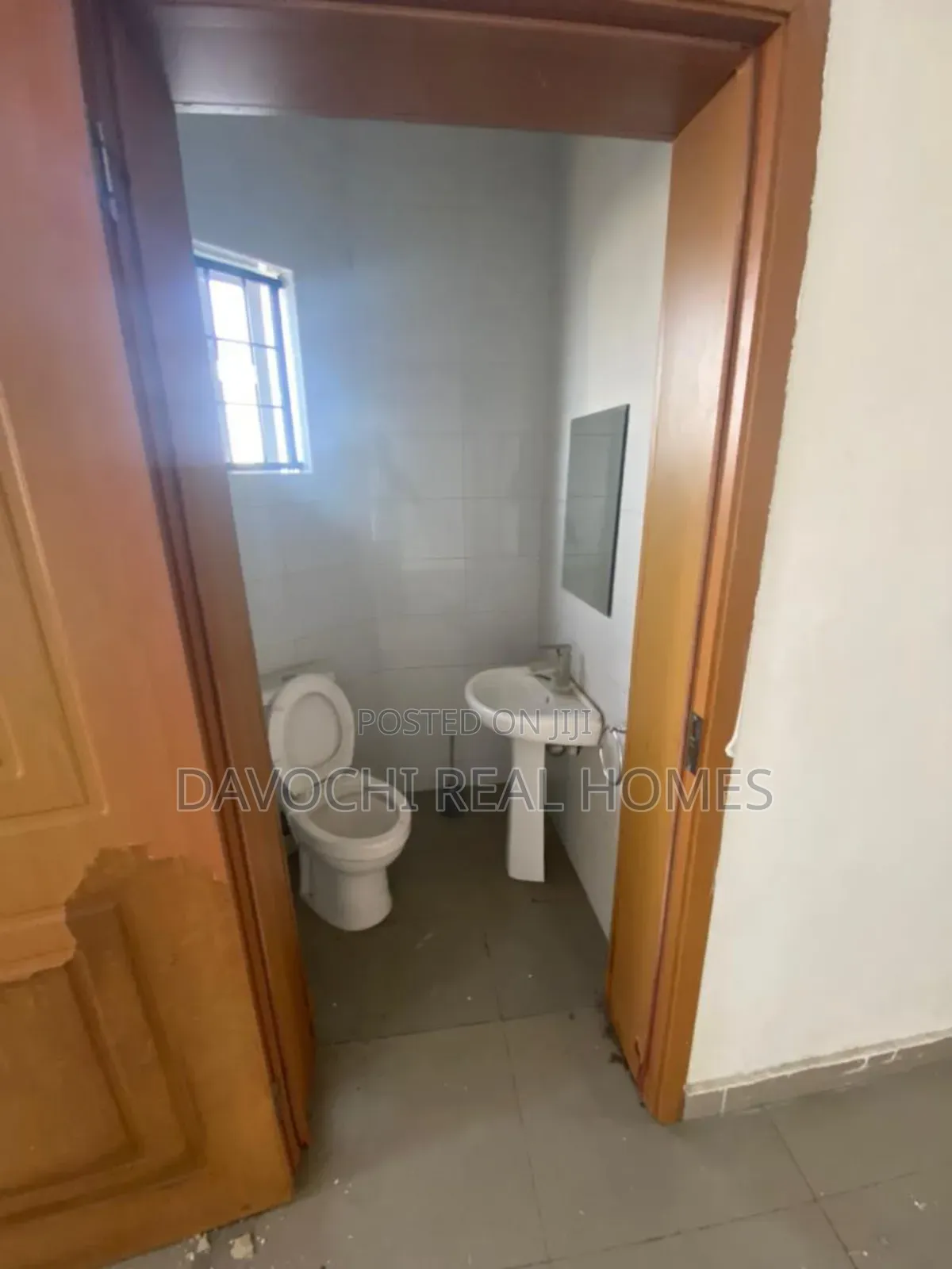 4bdrm Duplex in Ikota Estate for rent in Ikota