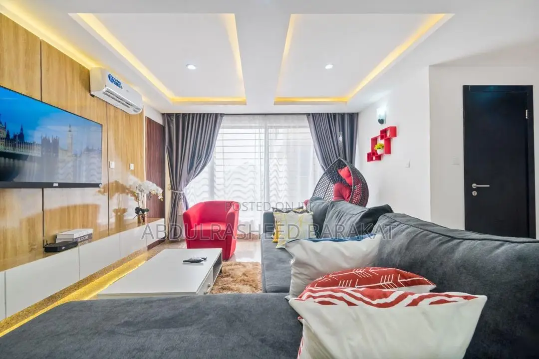 Luxury and Spacious Three Bedroom With Snooker Ps5 Balcony in Lekki Phase 1