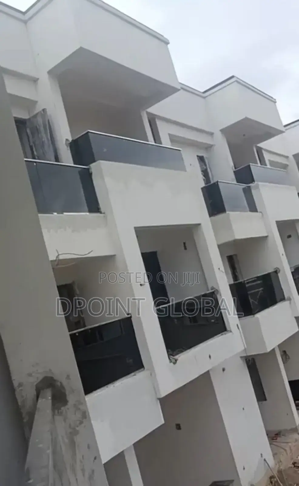 5bdrm Duplex in In Estate, Ikeja for sale in Ikeja