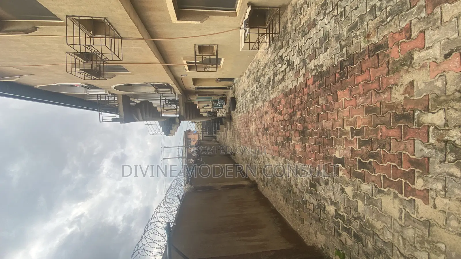 Furnished 3bdrm Block of Flats in Puposhola, Abule Egba for sale in Abule Egba