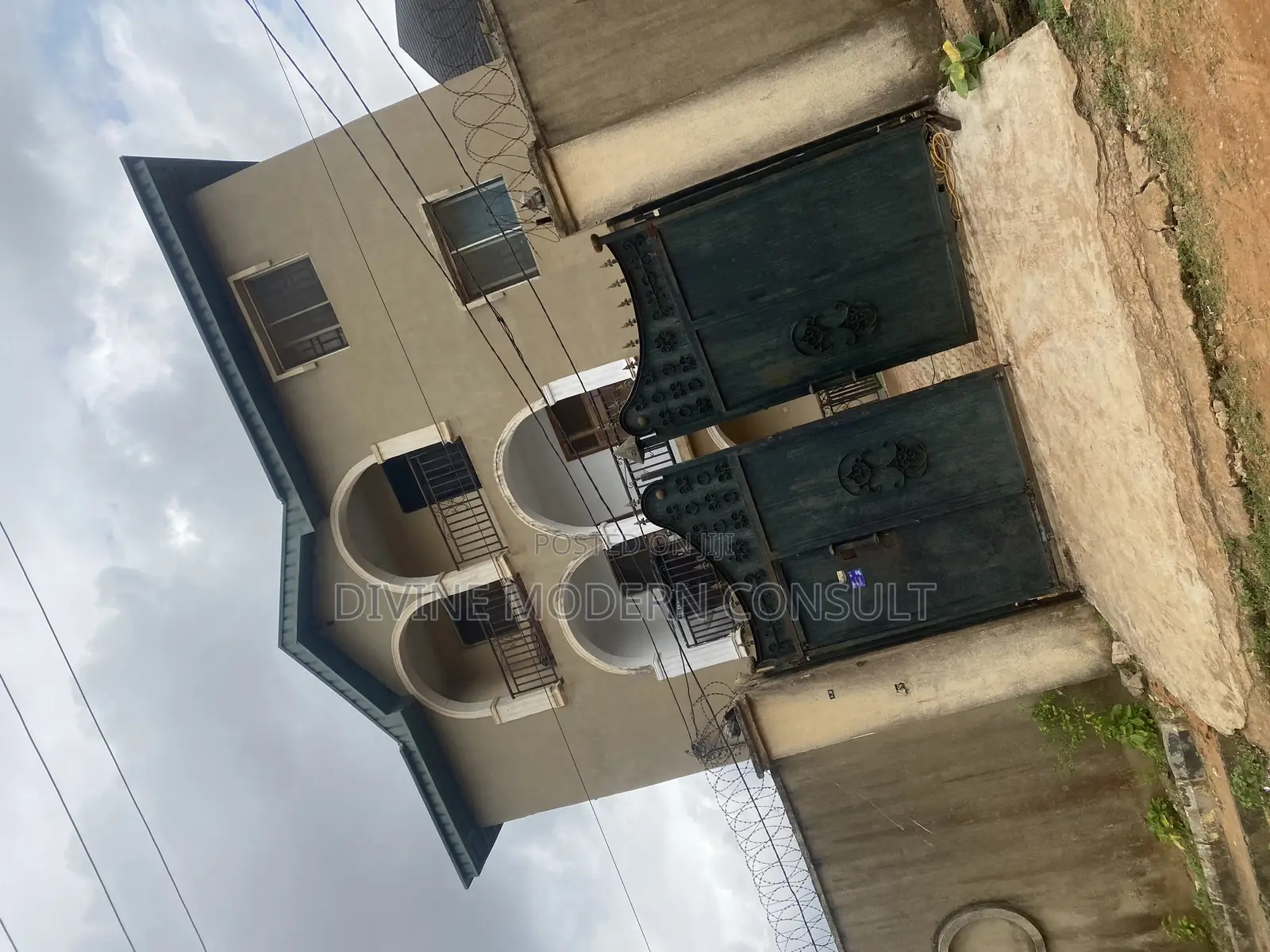 Furnished 3bdrm Block of Flats in Puposhola, Abule Egba for sale in Abule Egba