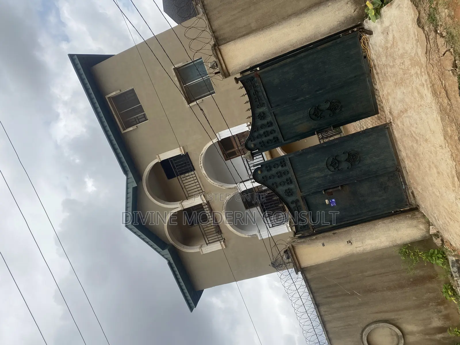 Furnished 3bdrm Block of Flats in Puposhola, Abule Egba for sale in Abule Egba