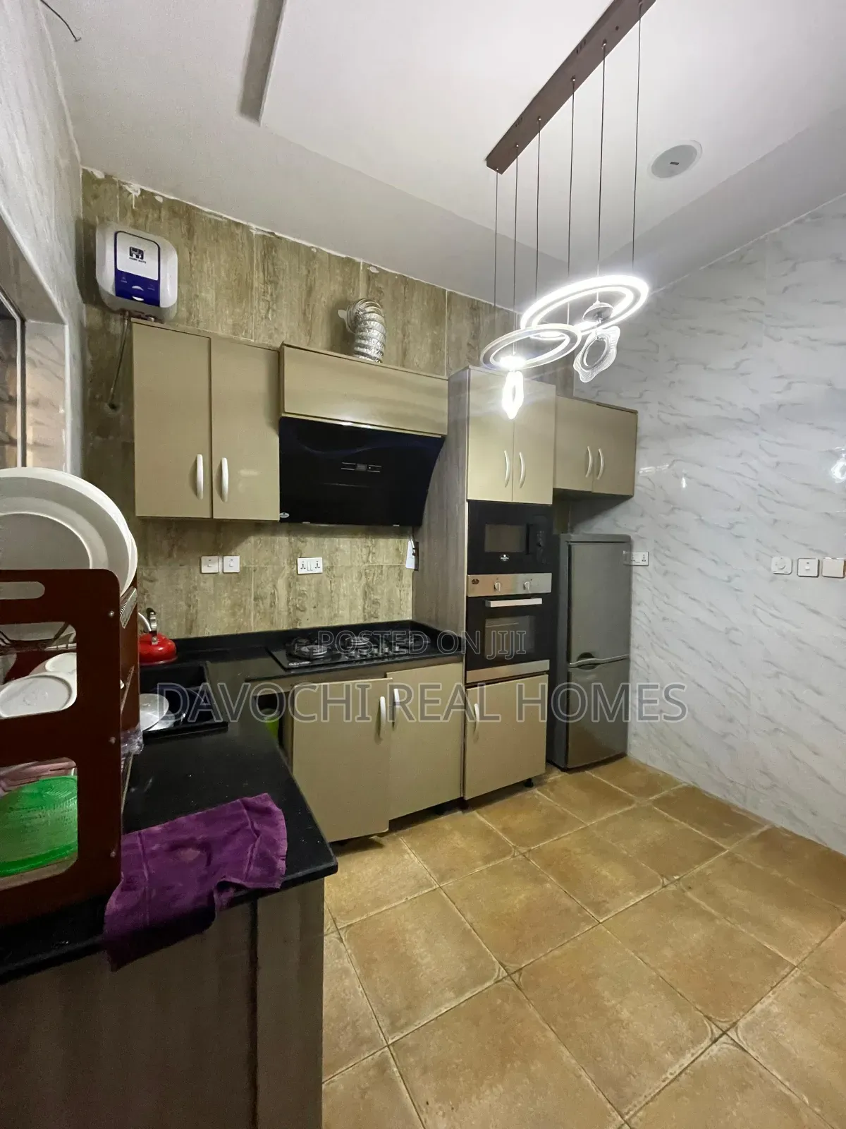 4bdrm Duplex in Ikota for rent in Ikota