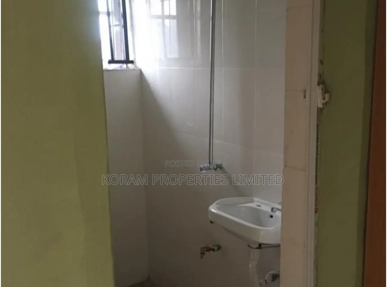 1bdrm Block of Flats in Onikolobo, Abeokuta South for rent in Abeokuta South