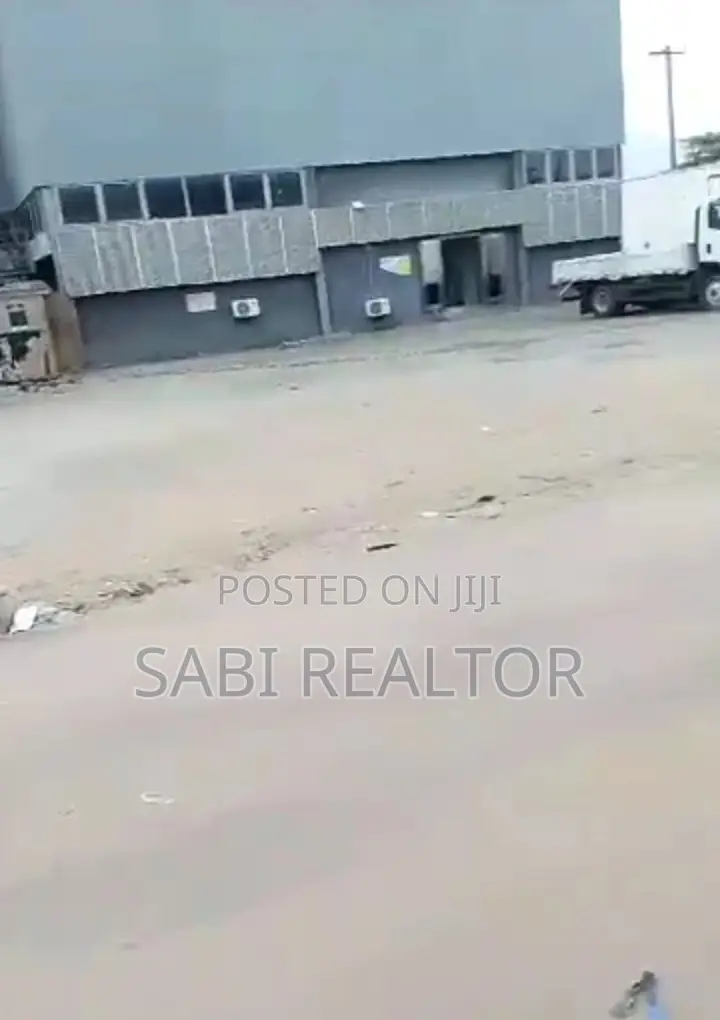 Warehouse on 10 Acres of Land With Cofo at Agidingbi, Ikeja for Sale. in Agidingbi