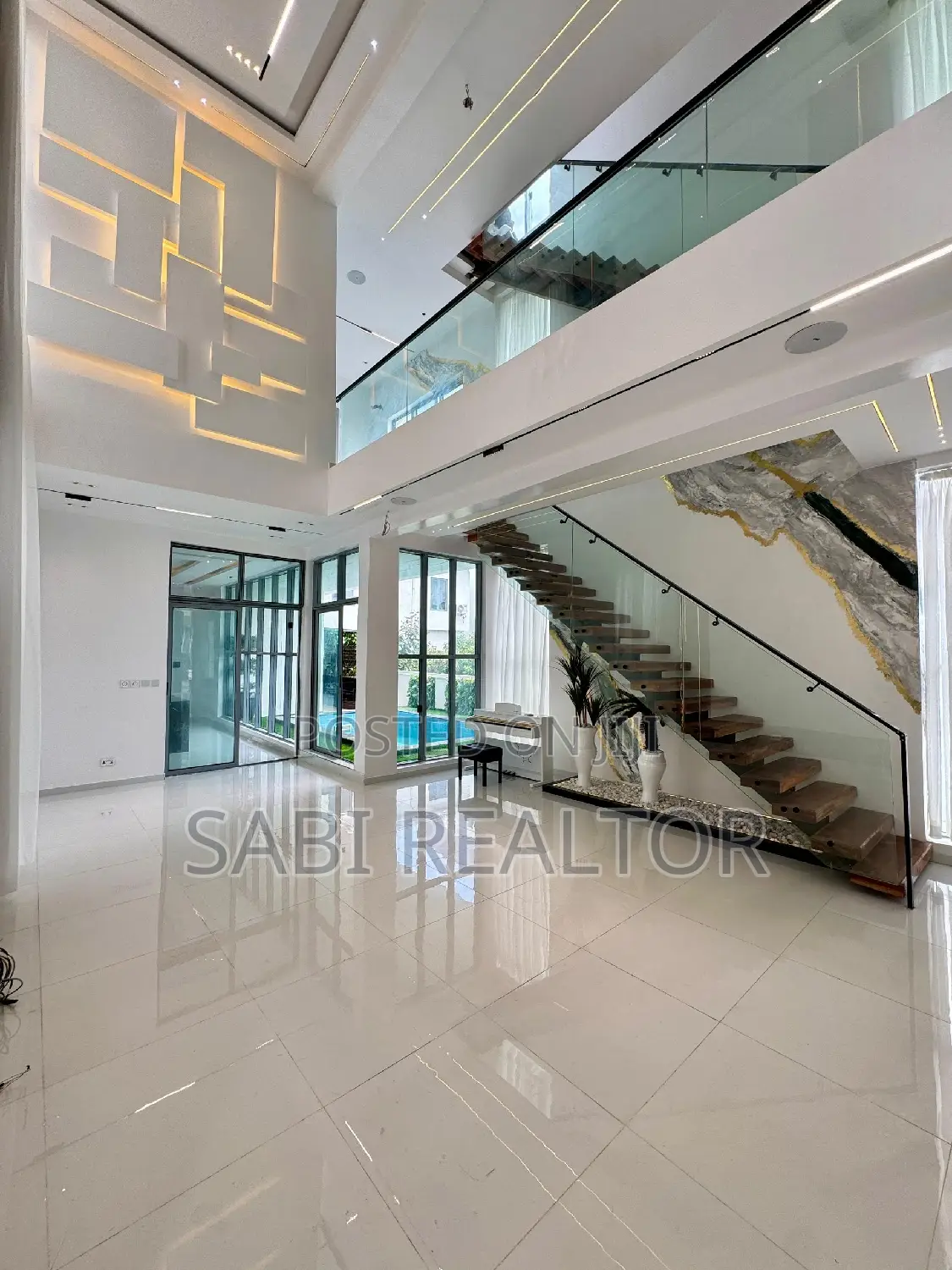Furnished 5bdrm Duplex in Ikate for sale in Ikate