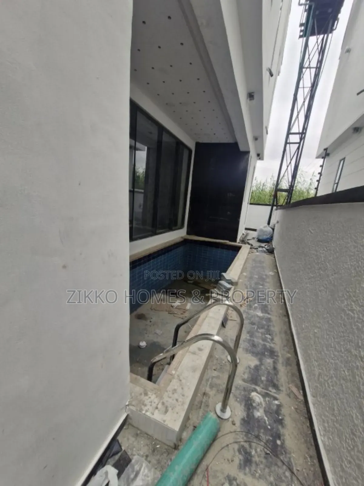 5bdrm Duplex in Ajah, Lekki for sale in Lekki