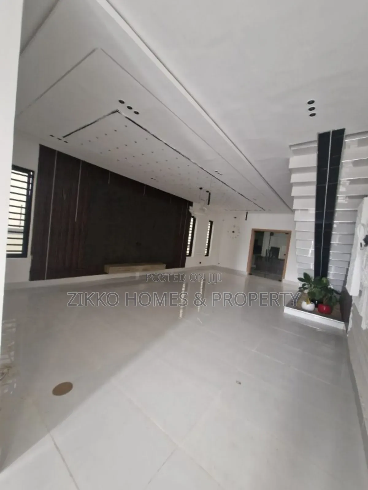 5bdrm Duplex in Ajah, Lekki for sale in Lekki