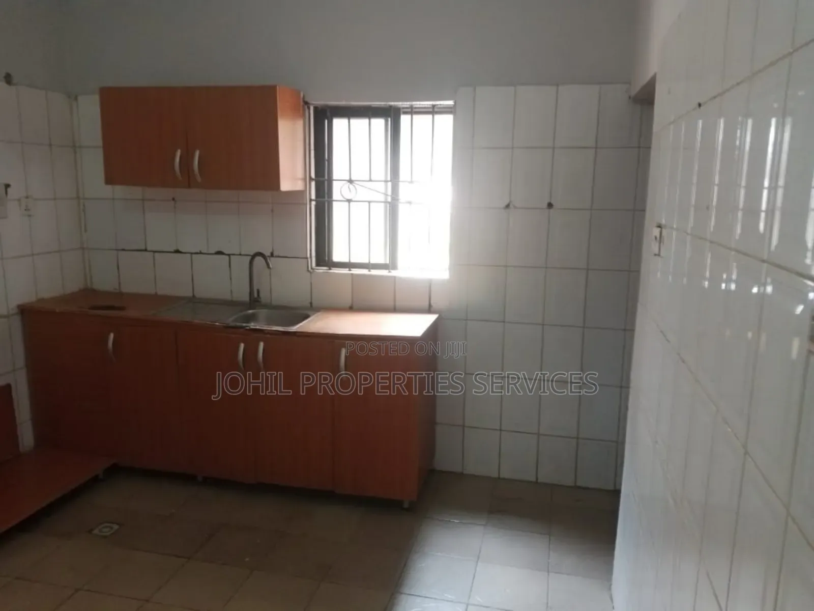 3bdrm Block of Flats in Wuye for rent in Wuye