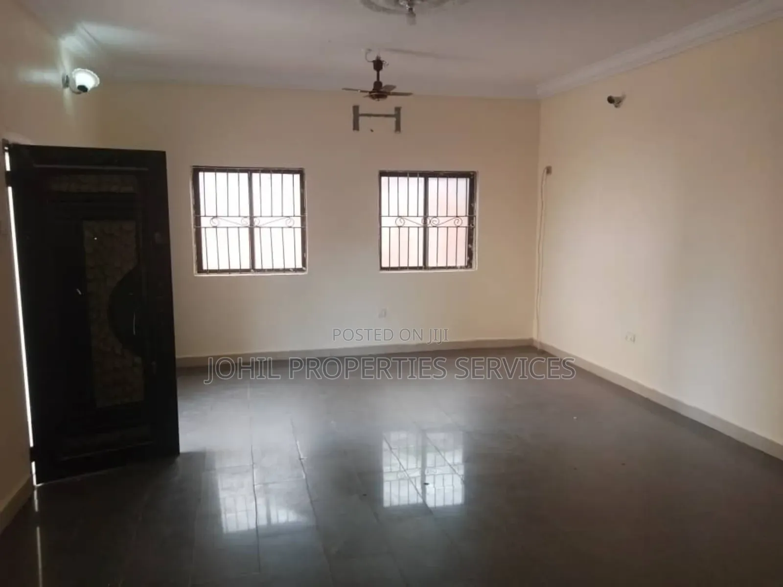 3bdrm Block of Flats in Wuye for rent in Wuye
