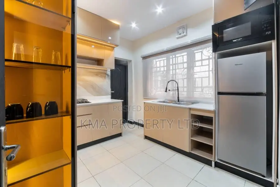 Luxurious 2 Bedroom Apartment With Pool in Victoria Island