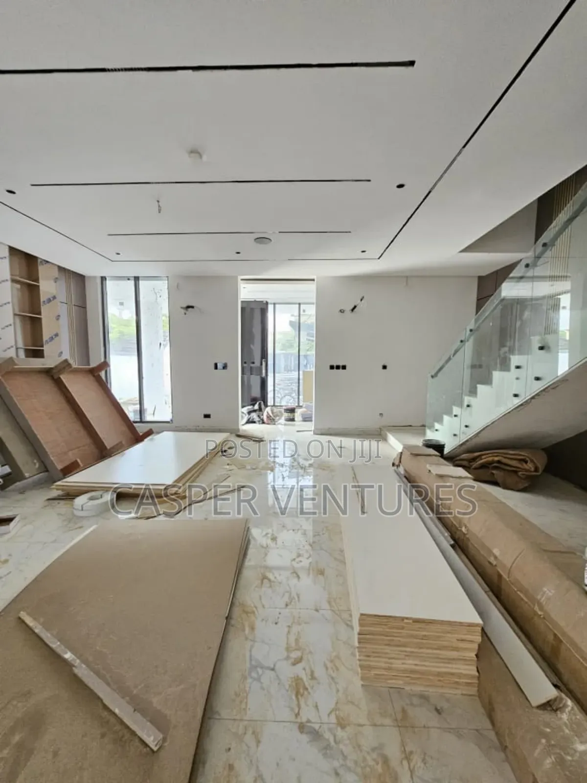 5bdrm Duplex in Phase 1 for sale in Lekki Phase 1