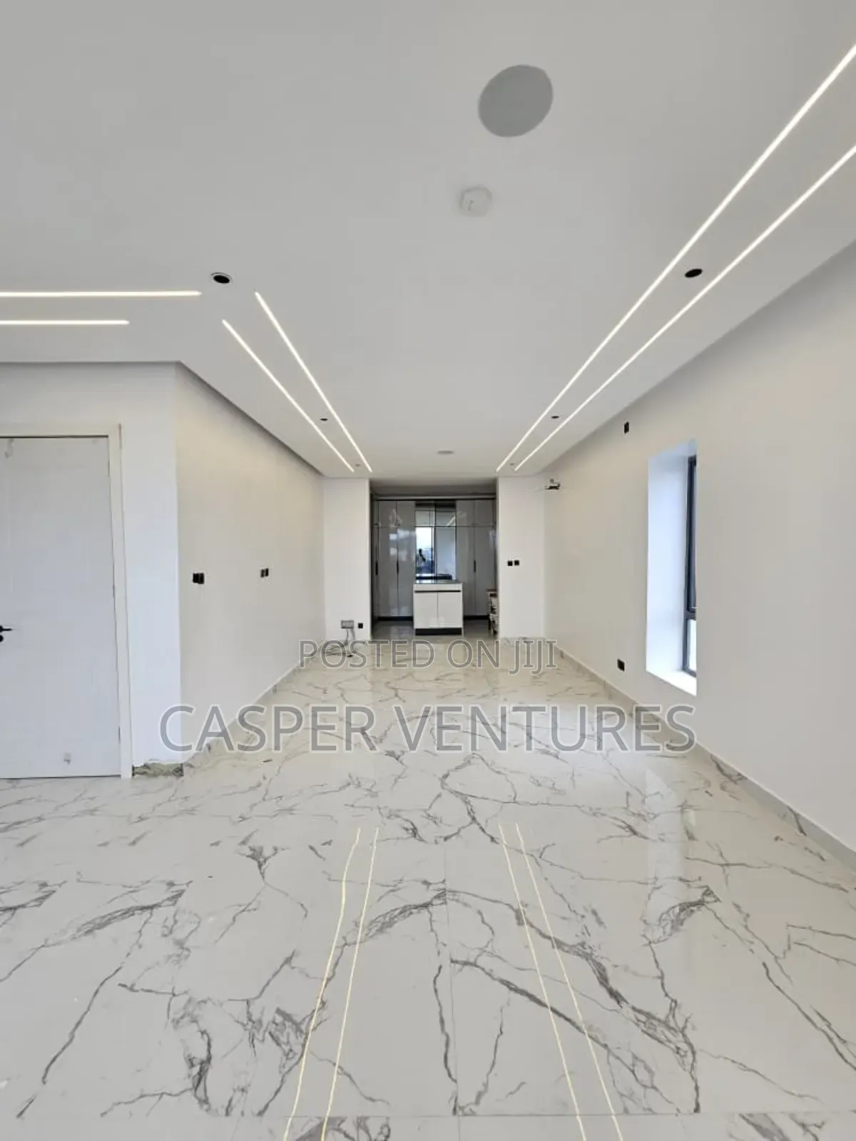 5bdrm Duplex in Phase 1 for sale in Lekki Phase 1