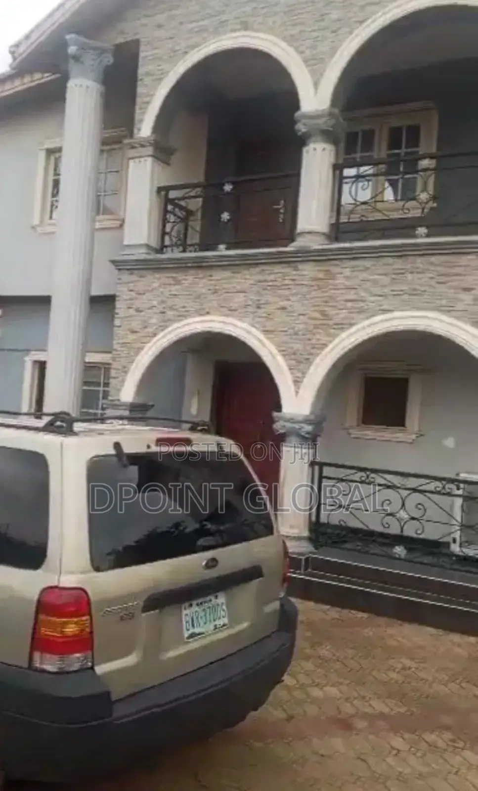 12bdrm Block of Flats in In Estate, Alimosho for sale in Alimosho