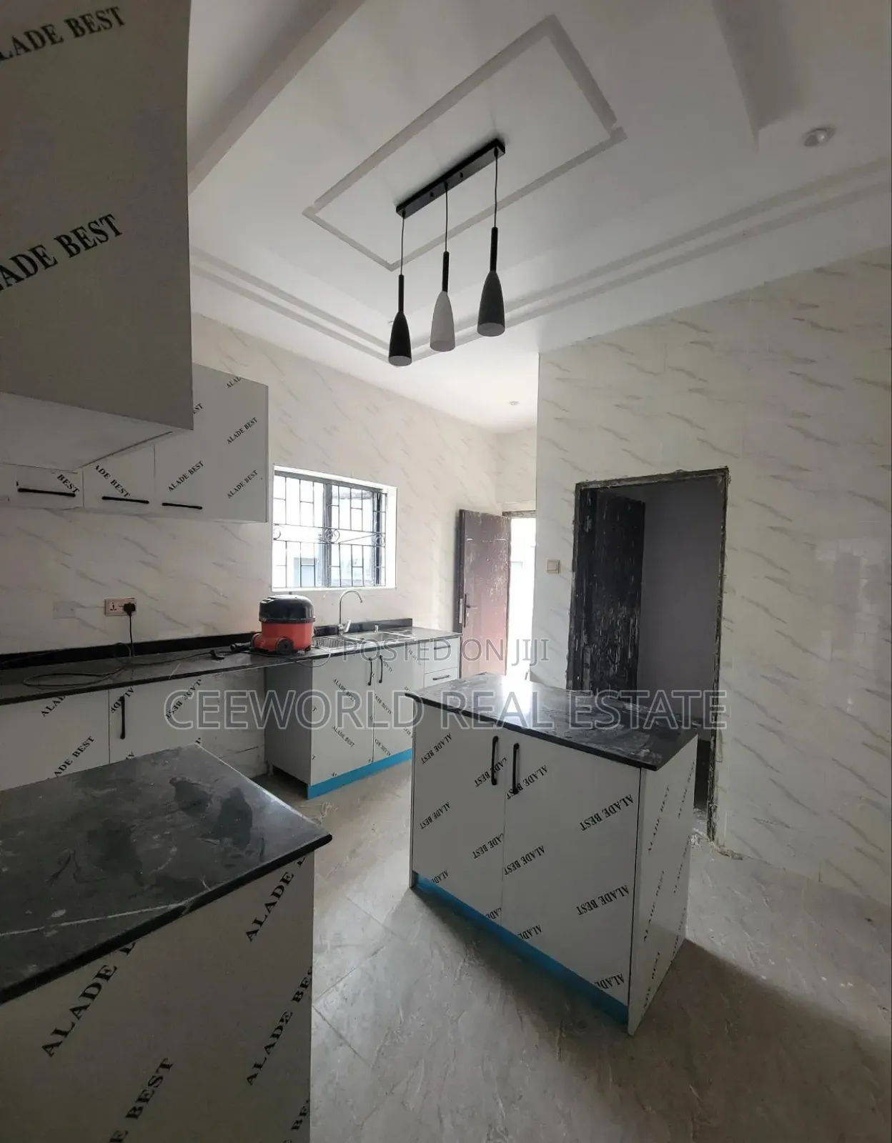 4bdrm Duplex in Kolapo Ishola Gra, Akobo for rent in Akobo