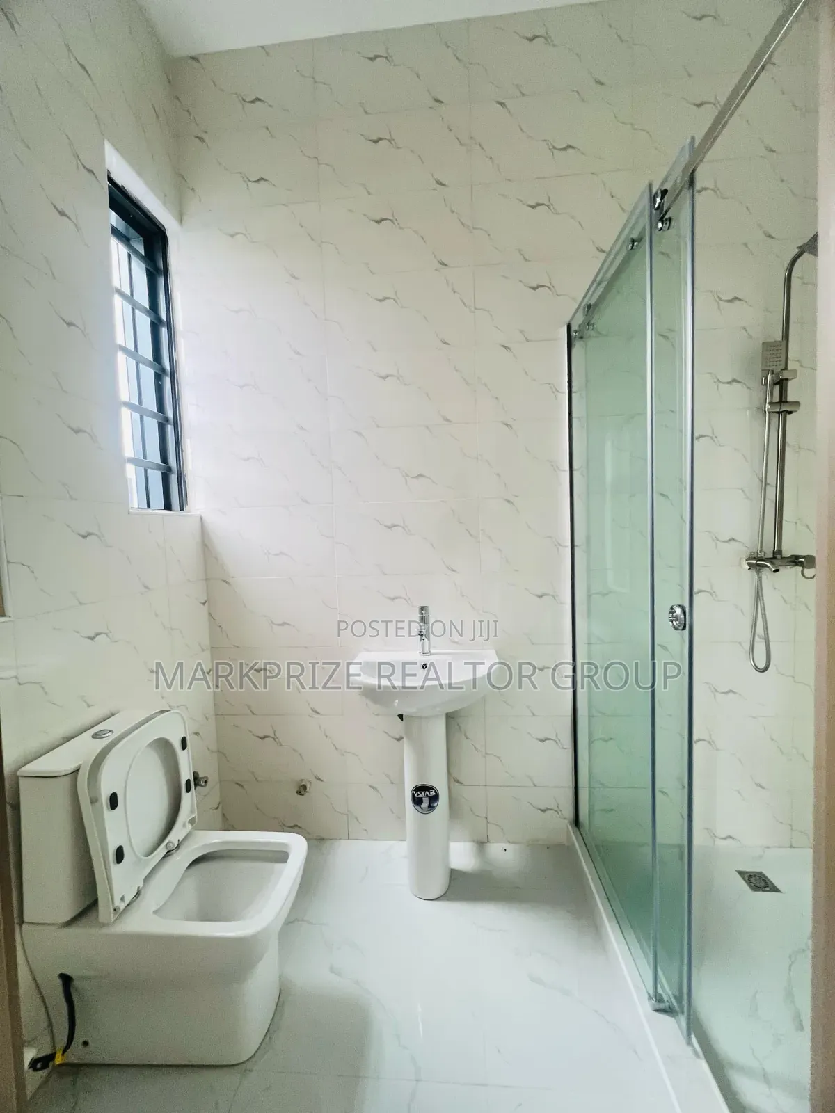 3bdrm Apartment in Omole Phase 1 for sale in Omole Phase 1