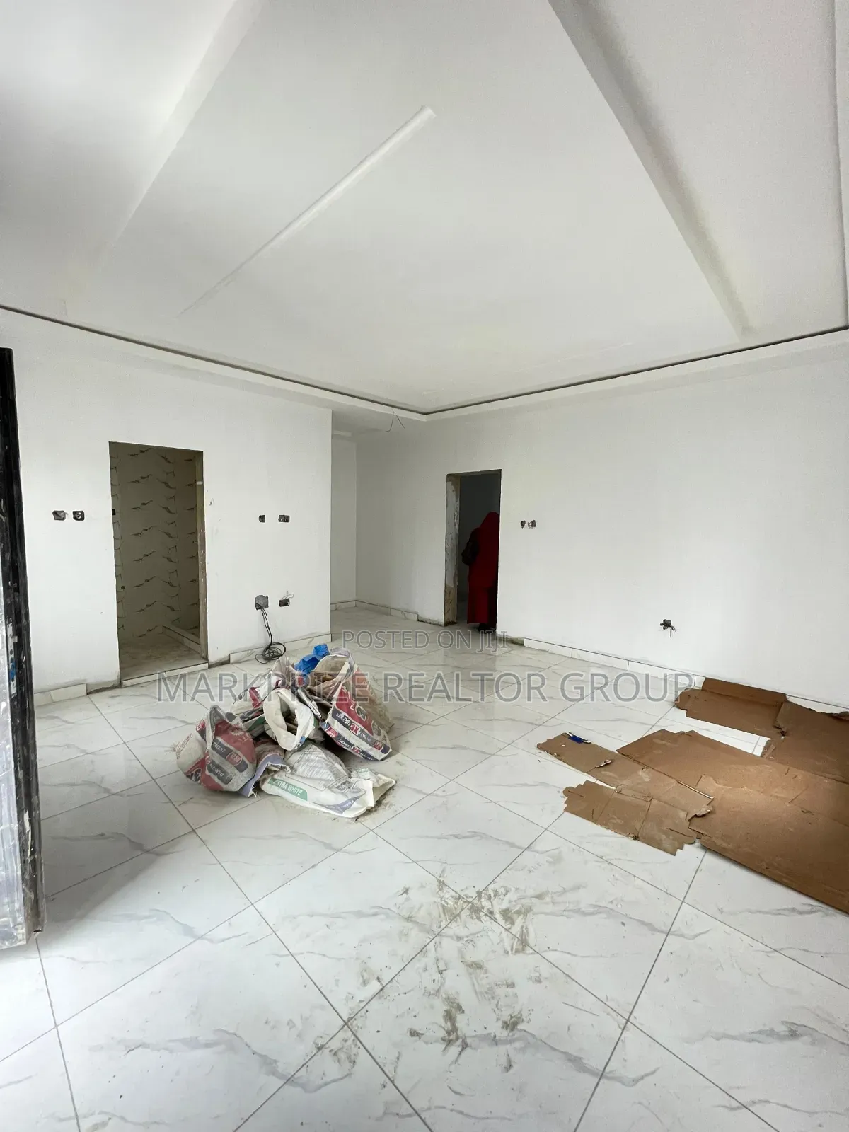 4bdrm Duplex in Surulere Lagos for sale in Surulere