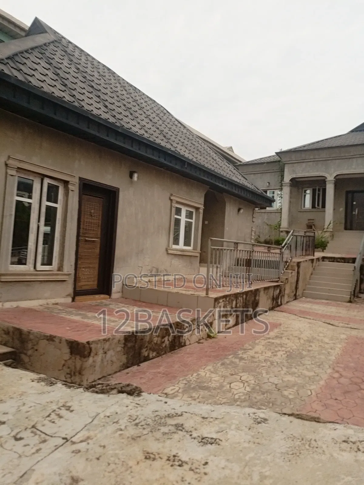 Furnished 4bdrm Bungalow in Magboro, Obafemi-Owode for sale in Obafemi-Owode