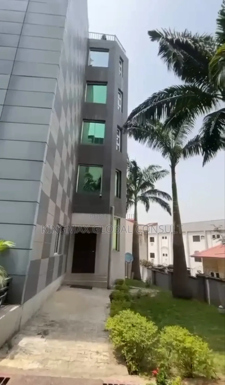 For Sale! 20 Rooms, Potentially for 1st Floor and Ground Floor in Zone 4 / Wuse