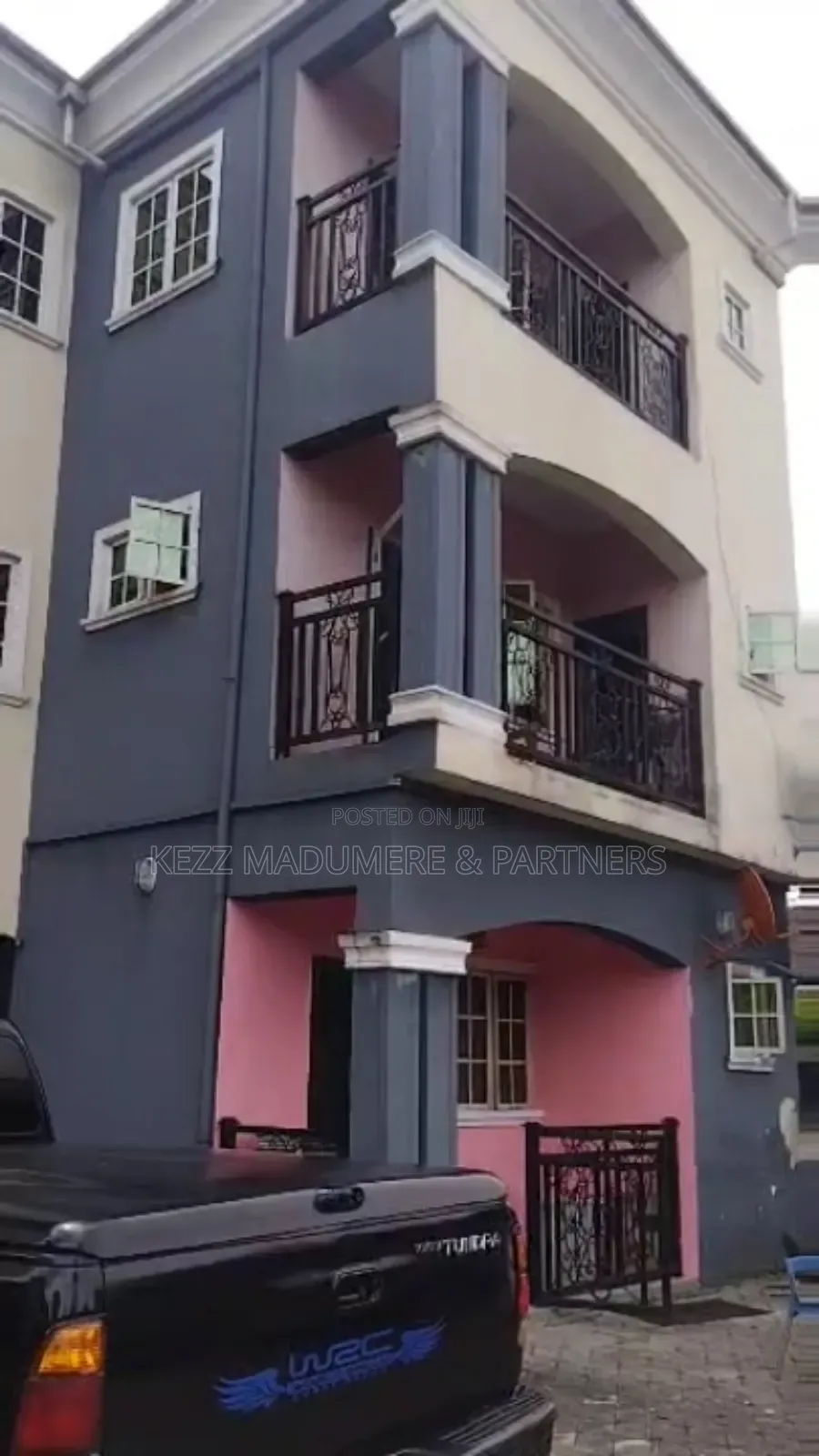 6bdrm Block of Flats in Sars Road/ for sale in Port-Harcourt