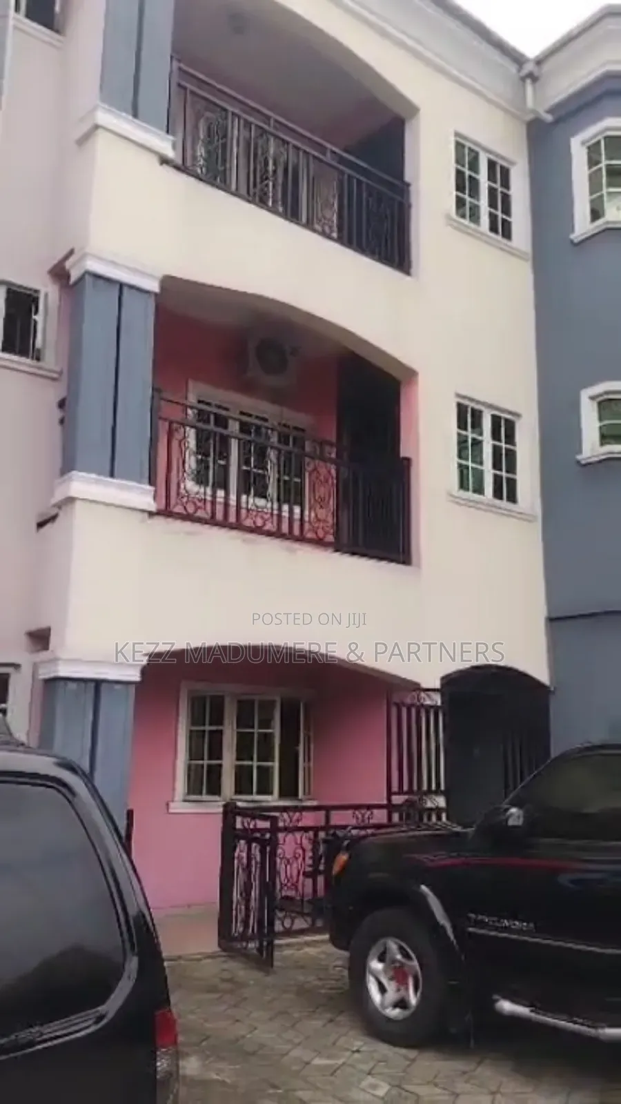 6bdrm Block of Flats in Sars Road/ for sale in Port-Harcourt