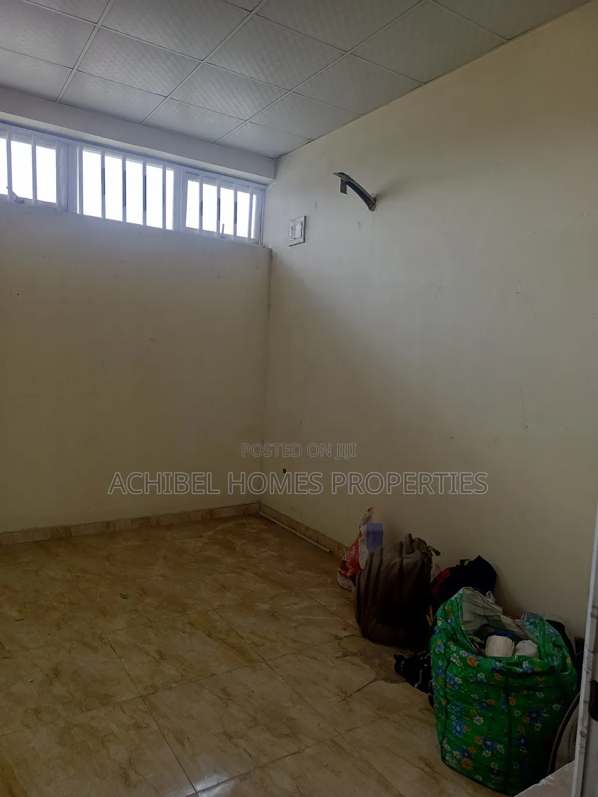 A Space Suitable for Office Use in Lekki Phase 1 in Lekki Phase 1