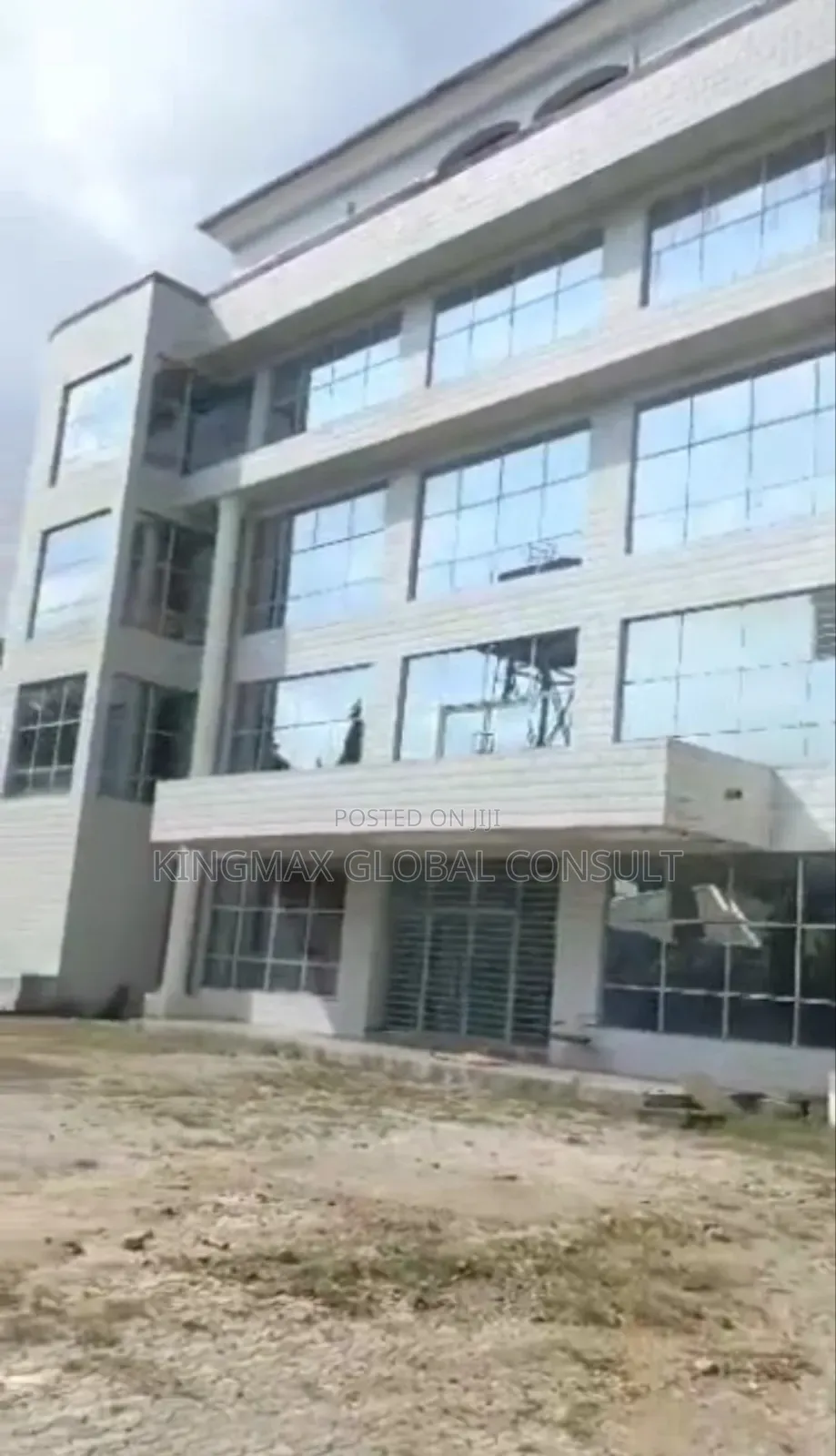 Plaza for Sale With Cofo : Size 2400sqm in Area 7