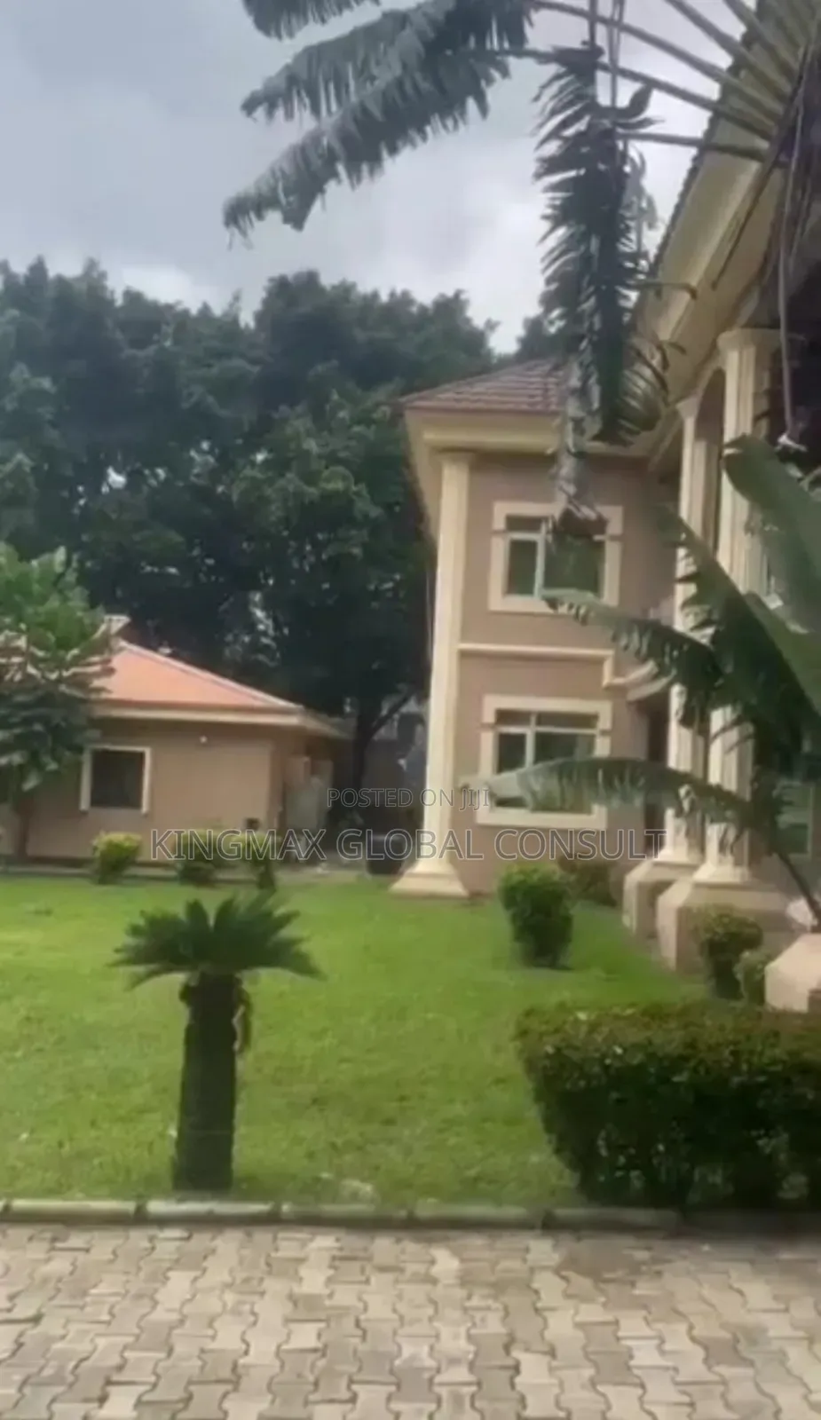7bdrm Apartment in Asokoro Abuja for sale in Asokoro