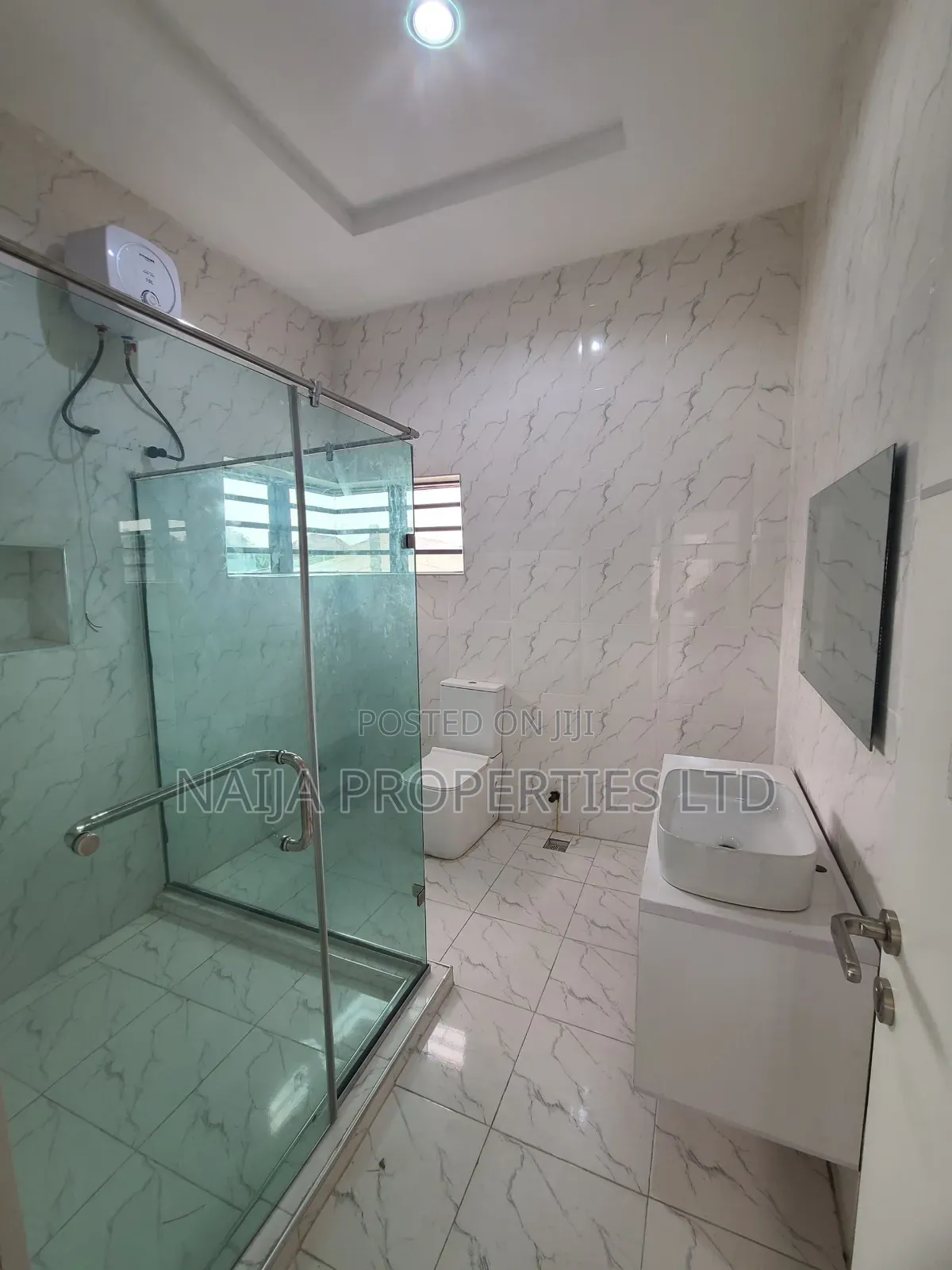 4bdrm Duplex in Sangotedo for sale in Sangotedo