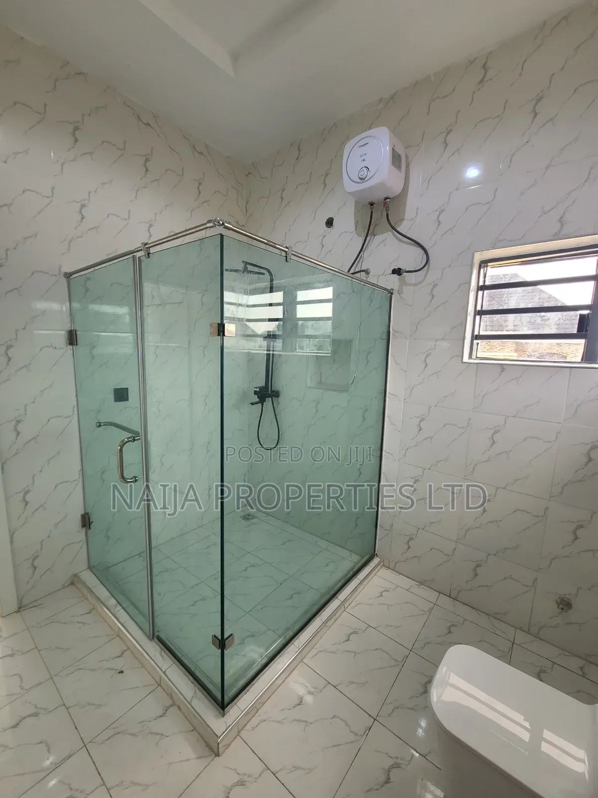 4bdrm Duplex in Sangotedo for sale in Sangotedo