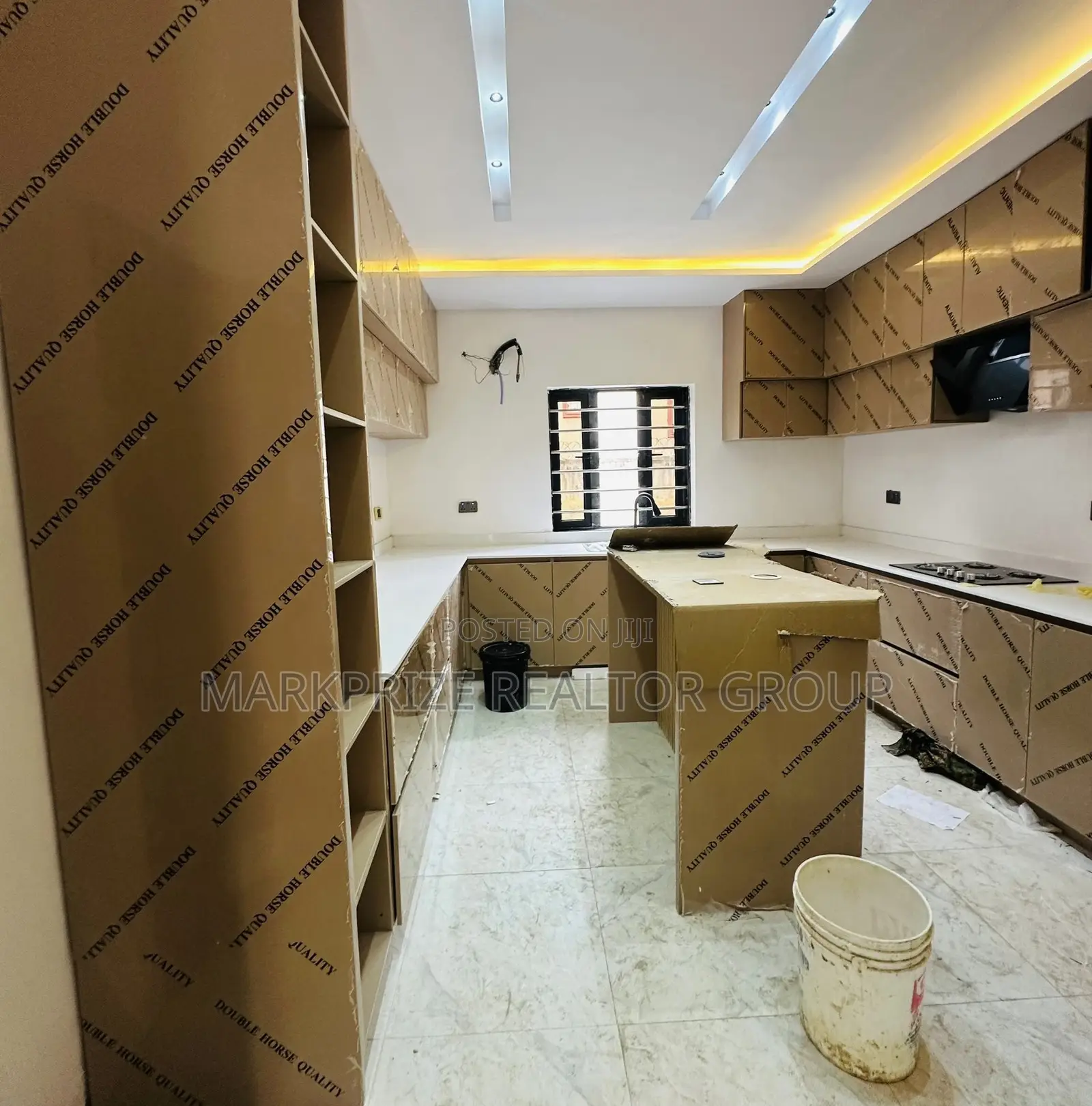 4bdrm Duplex in Magodo Phase 1 Lagos for sale in Magodo